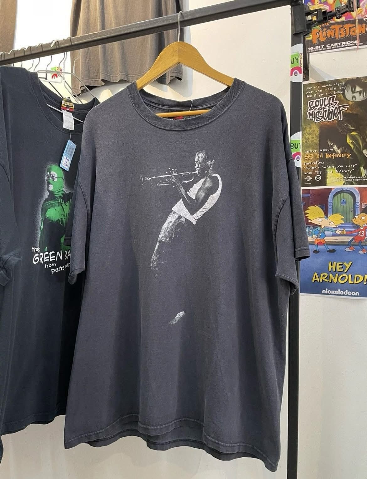 Band Tees Rare Miles Davis Size US XL / EU 56 / 4 - 1 Thumbnail