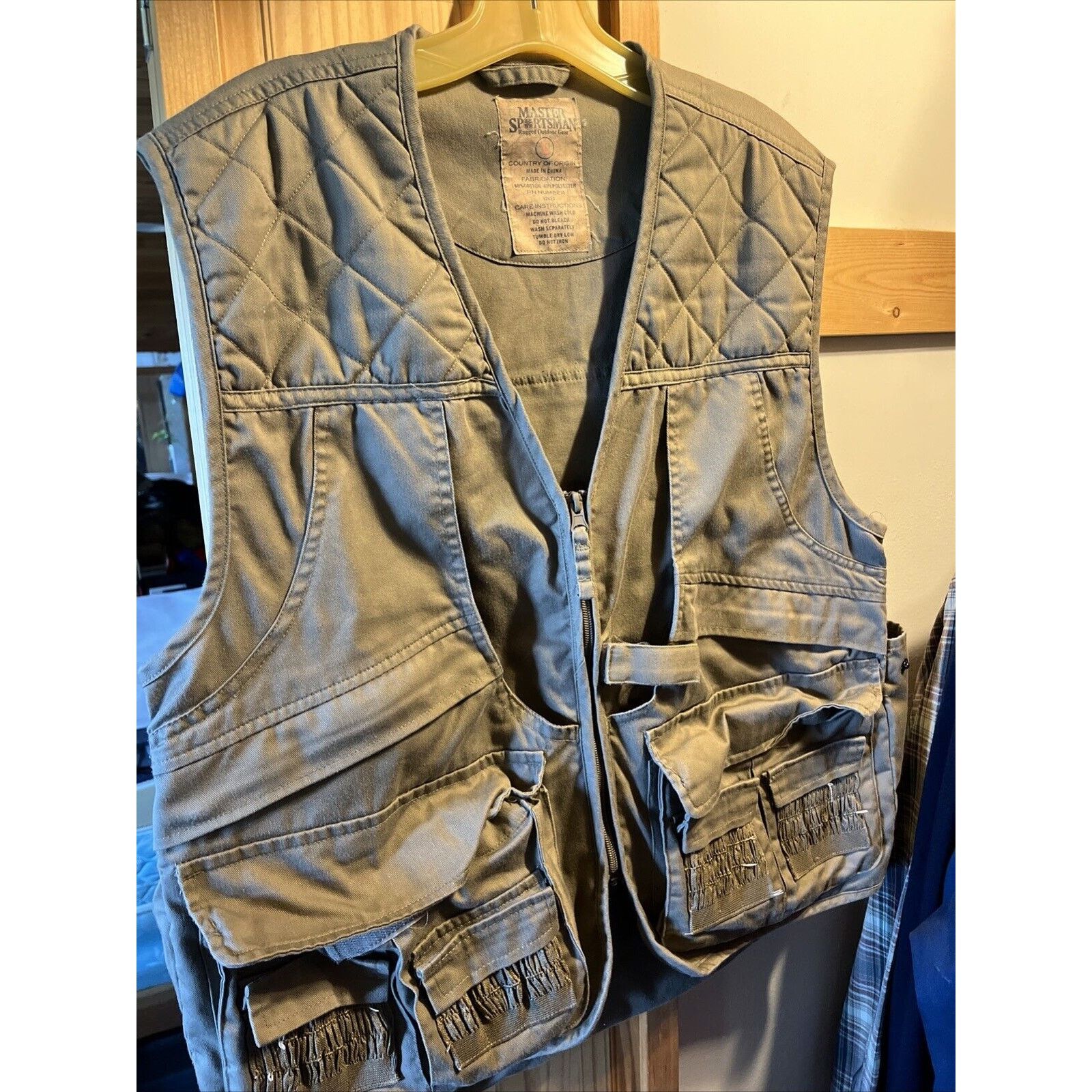 Other Master Sportsman VTG Vest Men’s Large Gray Hunting Fishing Size US L / EU 52-54 / 3 - 2 Thumbnail
