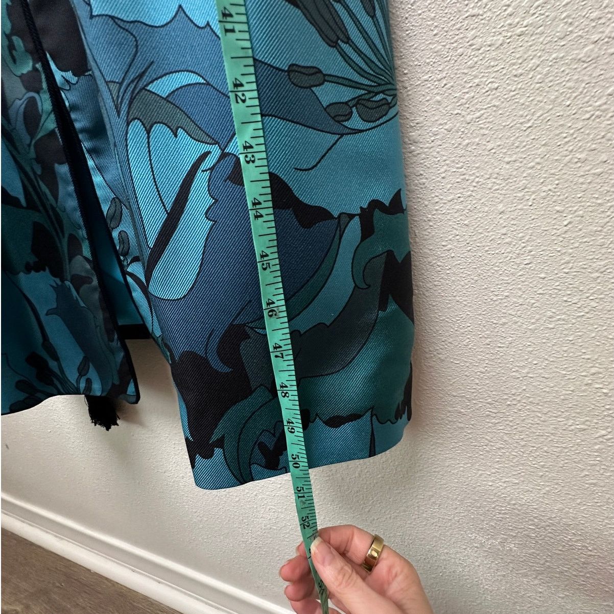 Tom Ford Tom Ford Floral Silk Twill Robe Blue/Teal Men M Tassel Belt Size US M / EU 48-50 / 2 - 23 Thumbnail