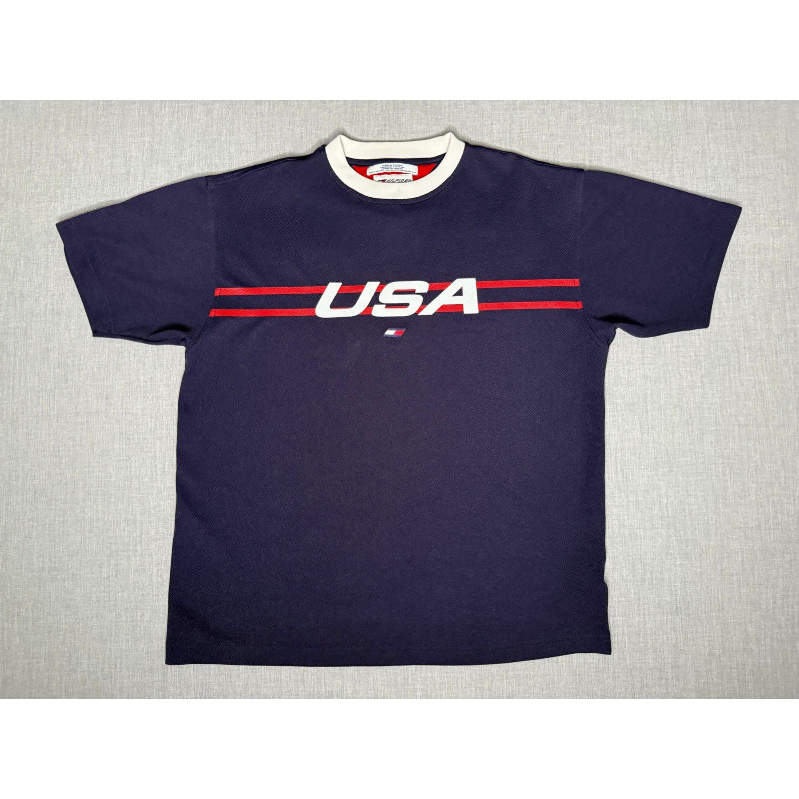 Tommy Hilfiger × Vintage Vintage Tommy Hilfiger Athletics USA T-shirt Medium Size US M / EU 48-50 / 2 - 1 Thumbnail