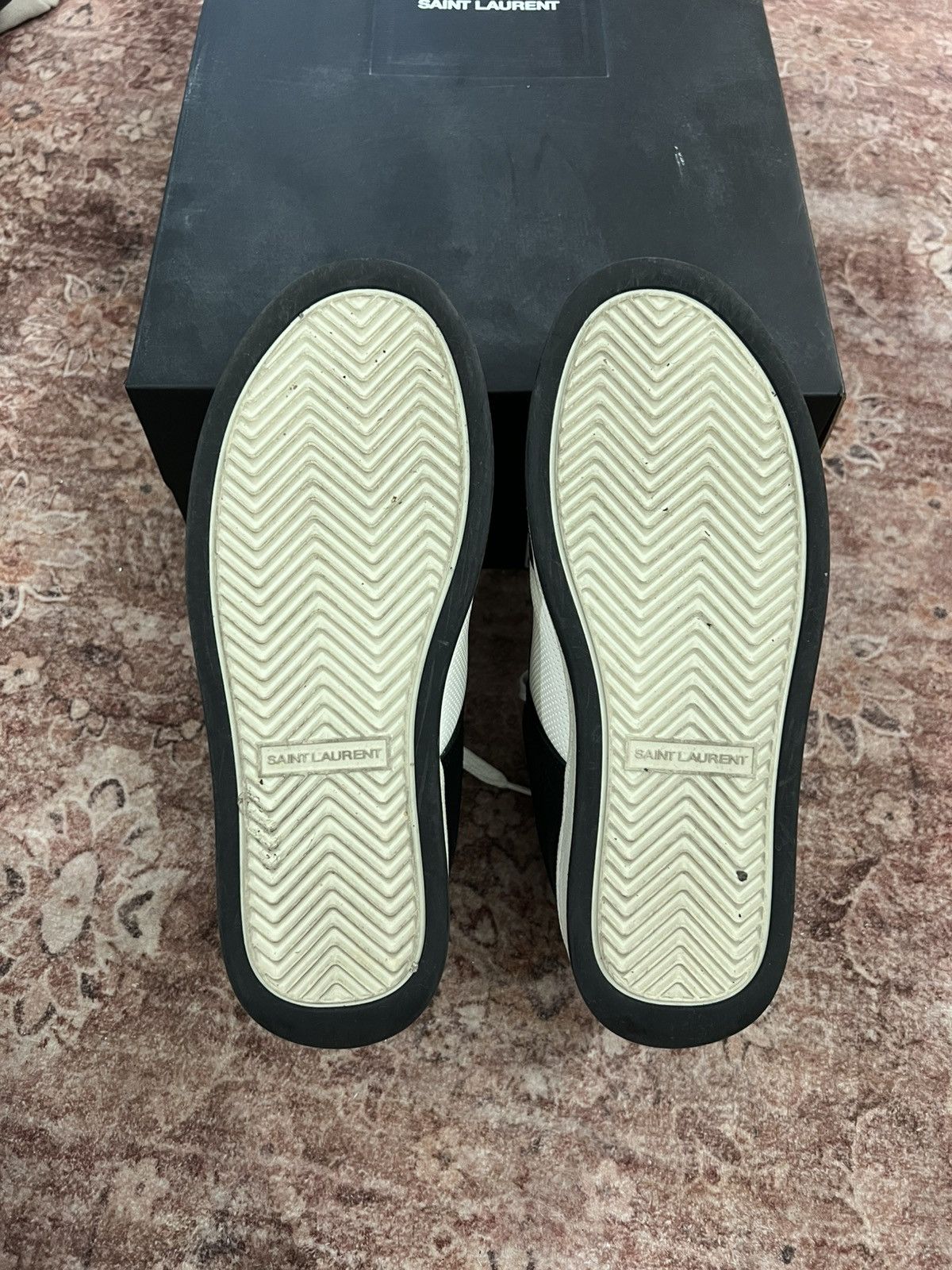 Saint Laurent Paris SAINT LAURENT SL/61 Women’s Sneakers Size US 7 / IT 37 - 4 Thumbnail