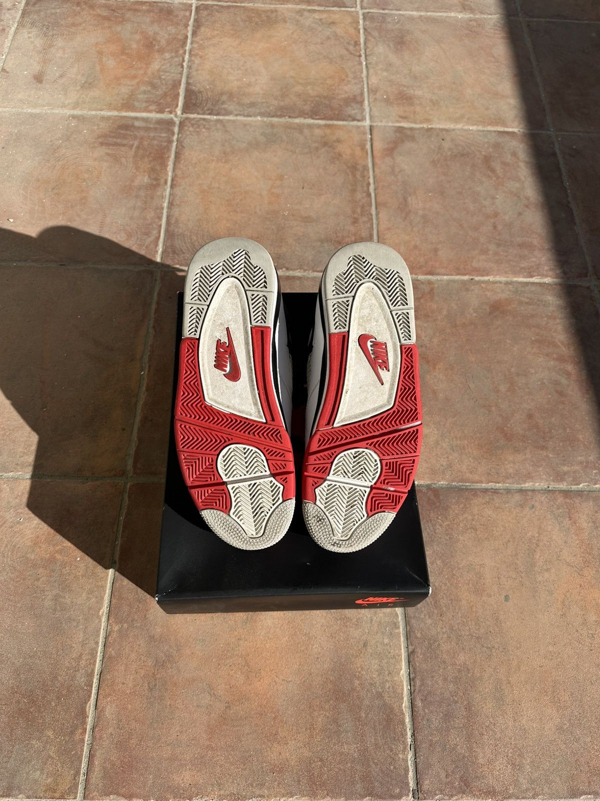 Jordan Brand Air Jordan 4 Retro Fire Red (2020) Size US 10 / EU 43 - 6 Thumbnail