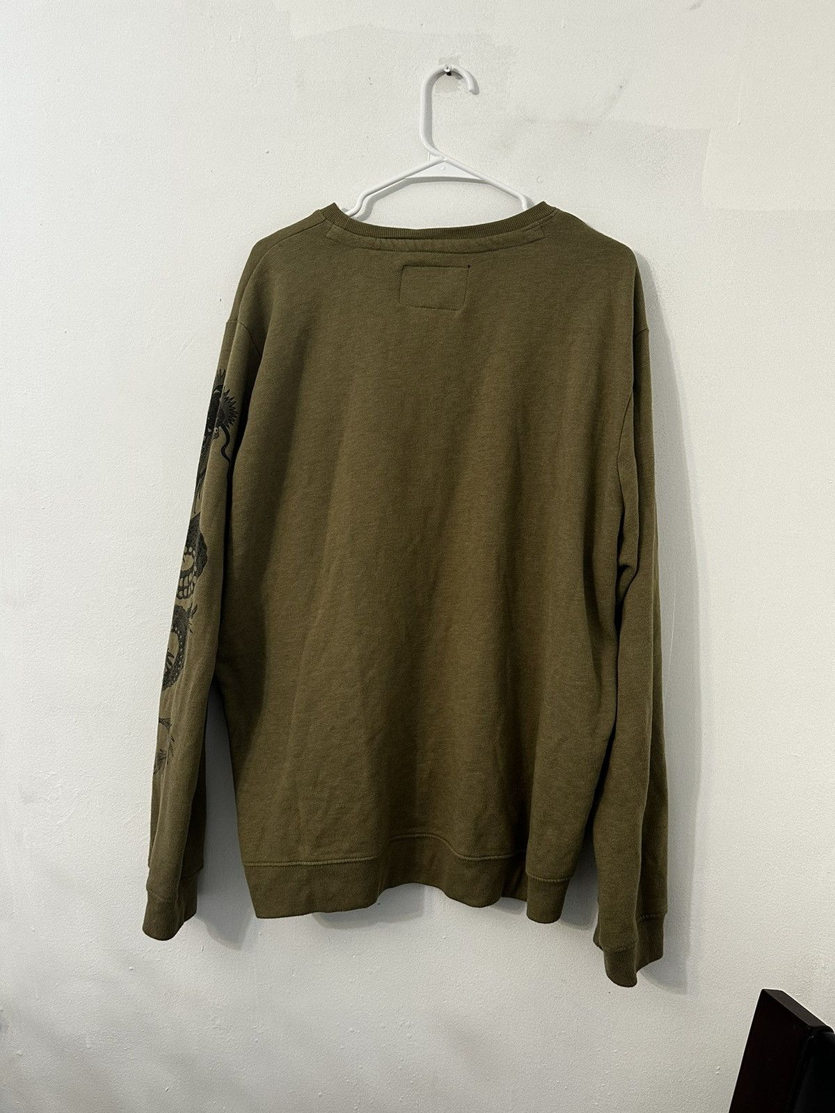 Other Green Sweater with dragon Size US L / EU 52-54 / 3 - 4 Thumbnail