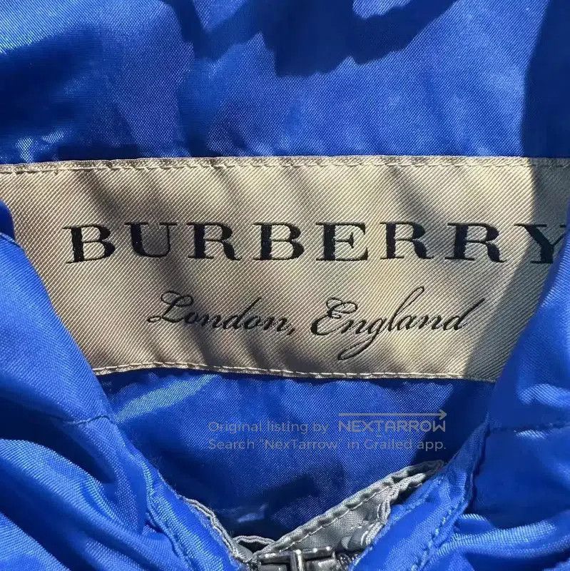 Burberry Burberry Blue Nylon Women's Jacket. Size XXS / US 00 / IT 34 - 3 Thumbnail