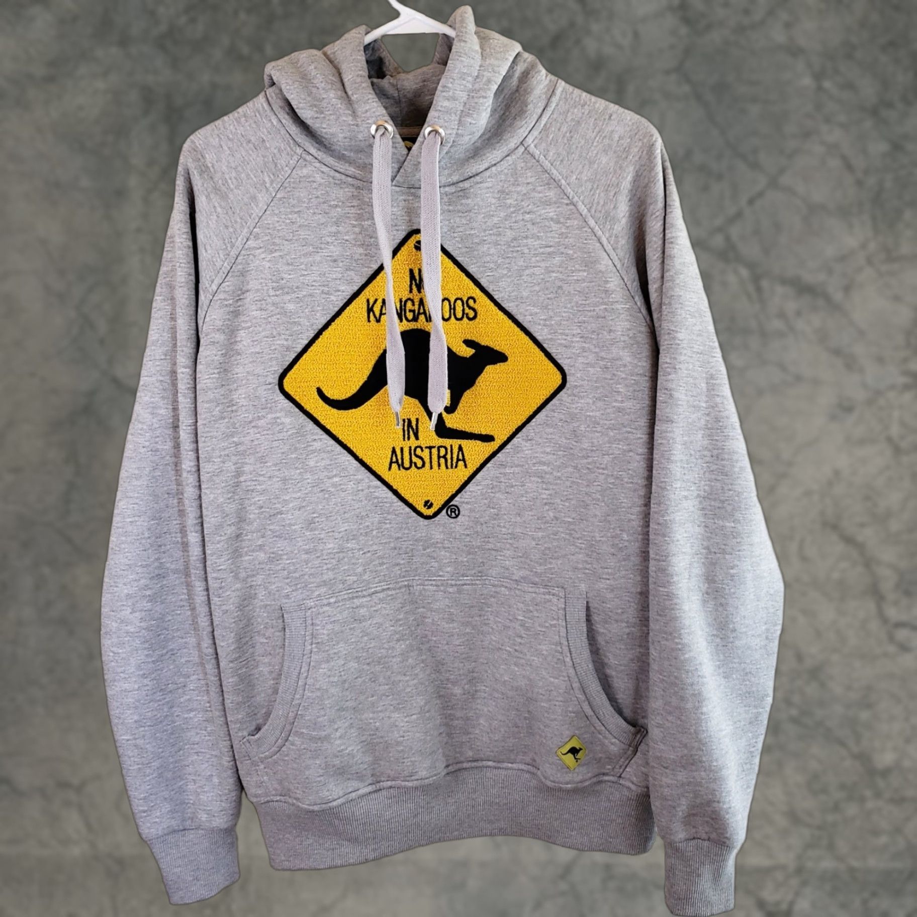 KangaROOS Kangaroo Brand No Kangaroo In Austria Hoodie UNISEX Gray L Embroidered Logo Pullover Mens Womens Size L / US 10 / IT 46 - 1 Thumbnail