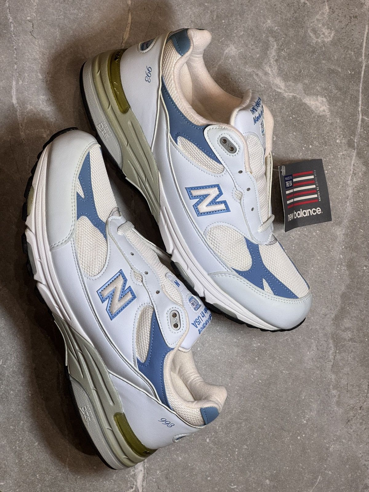 New Balance New balance 993 white blue Size US 10 / EU 43 - 1 Thumbnail