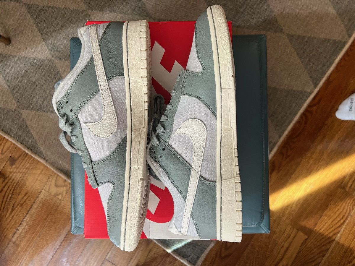 Nike Nike Dunk Low PRM - Mica Green ( SZ 12 ) Size US 12 / EU 45 - 6 Thumbnail