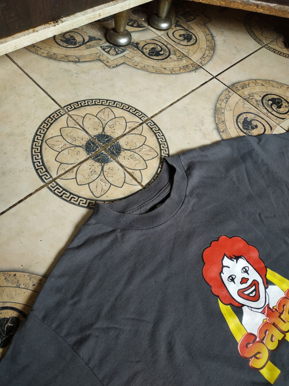 Shorty's Skateboards Shorty’s Skateboards Satan McDonald’s Parody Tee M USA Size US M / EU 48-50 / 2 - 10 Thumbnail