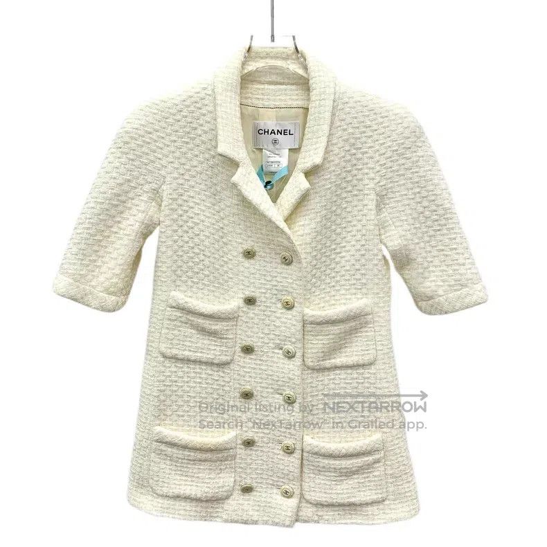 Chanel Chanel Beige multi-pocket lapel double-breasted short-slee Size XS / US 0-2 / IT 36-38 - 1 Thumbnail