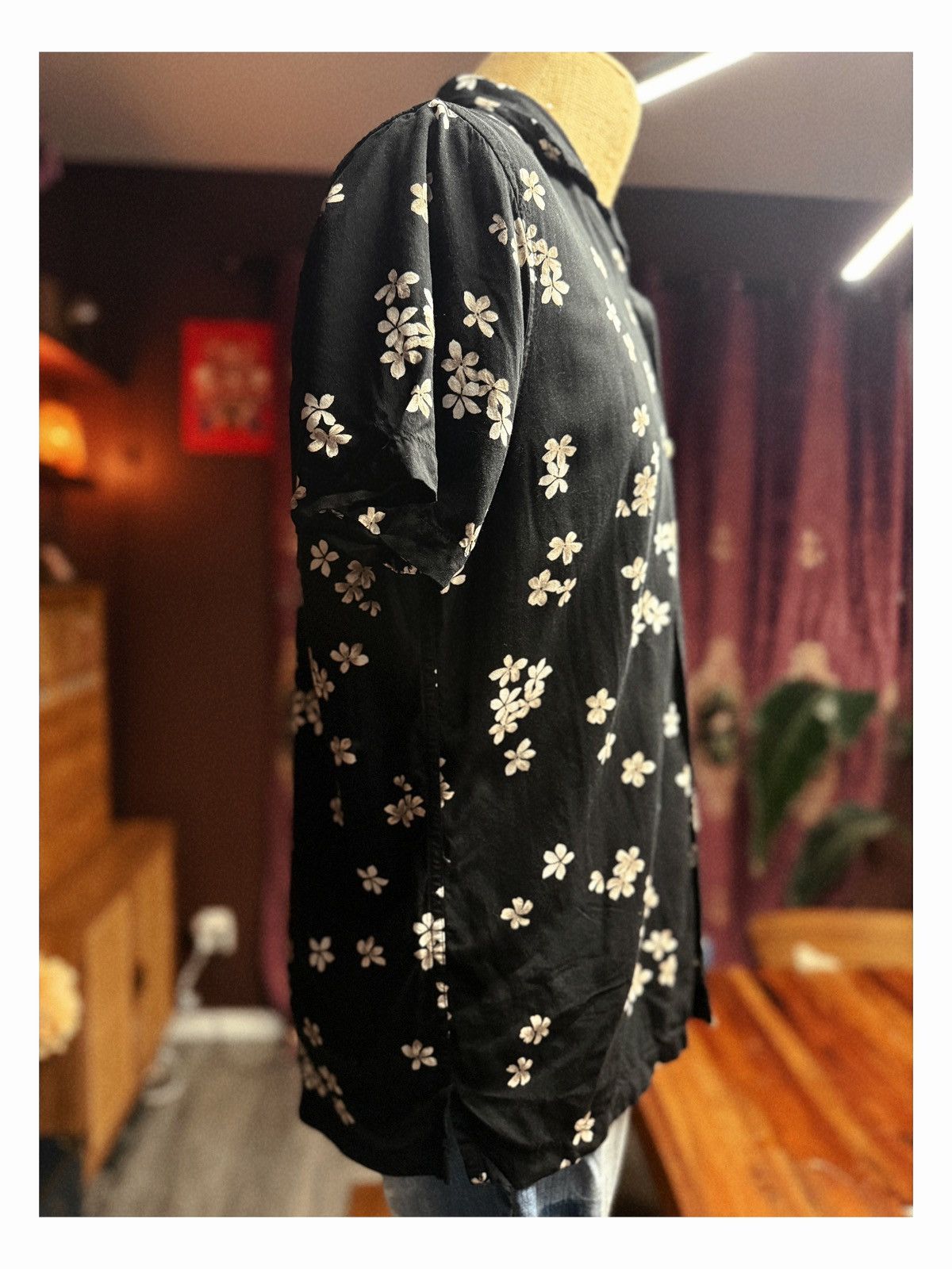 Abercrombie & Fitch Abercrombie & Fitch Men’s Floral Shirt – Size M Size US M / EU 48-50 / 2 - 4 Thumbnail