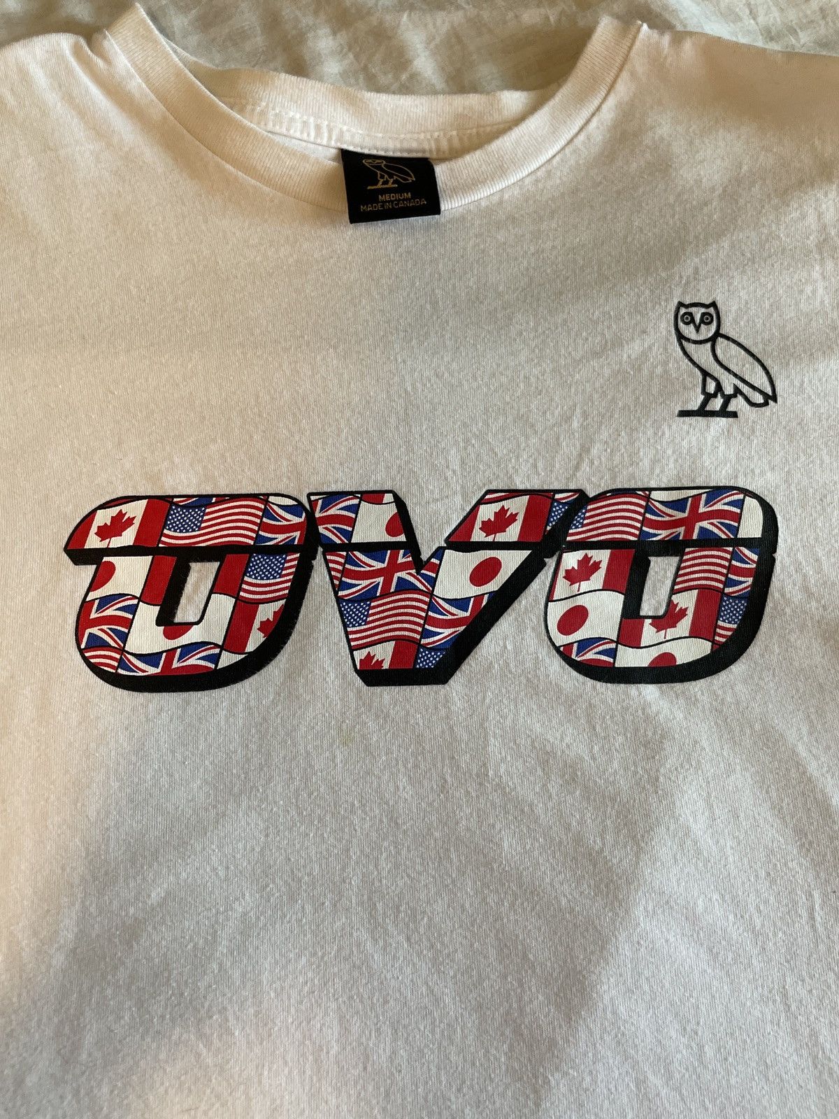October's Very Own OVO Flag Runner Tee Size US M / EU 48-50 / 2 - 1 Thumbnail