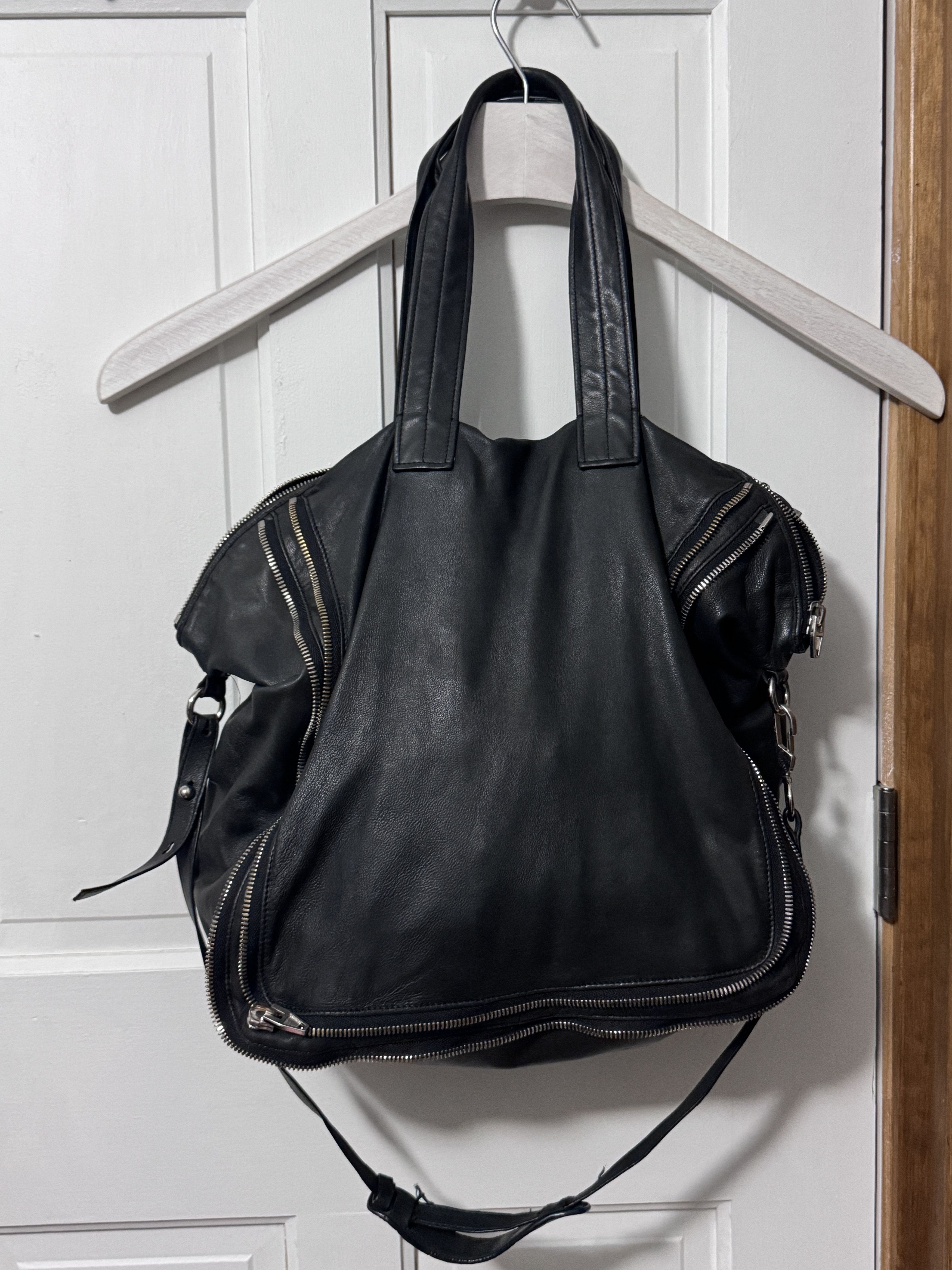 Alexander Wang Alexander Wang Black Trudy Tote Bag Size ONE SIZE - 1 Thumbnail