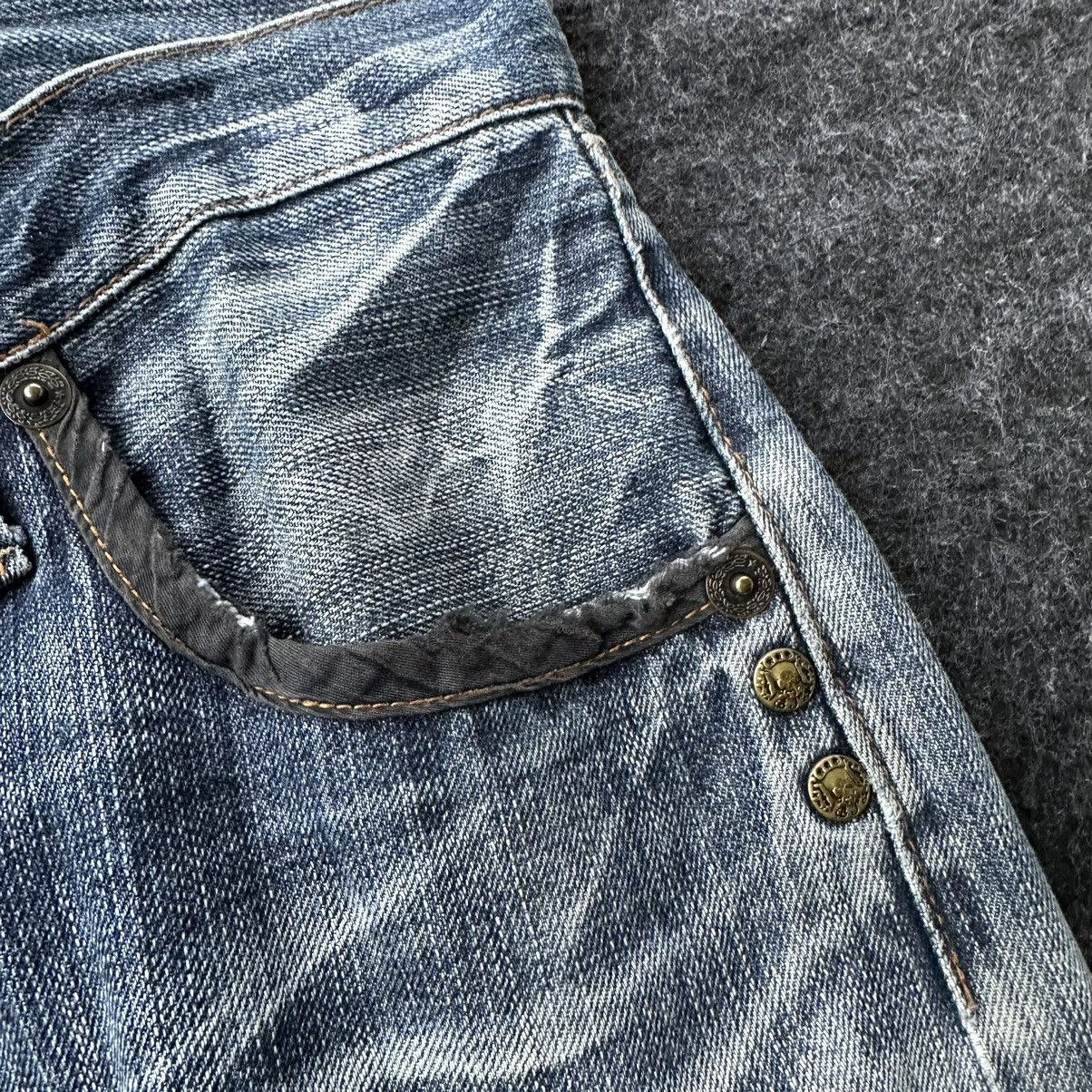 Le Grande Bleu (L.G.B.) Oririn Jeans Embroidery Wings Distressed Denim W34 D663 Size US 34 / EU 50 - 12 Thumbnail