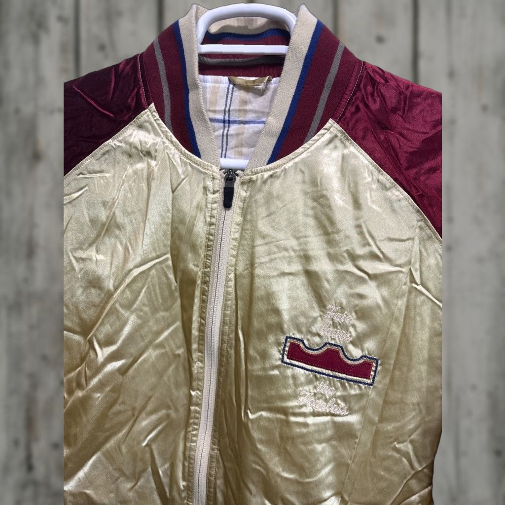 Nike Nike Witness X Lebron James LBJ 23 Fate Loves The Fearless Satin Jacket Bomber Jacket Men L Gold Size US L / EU 52-54 / 3 - 1 Thumbnail