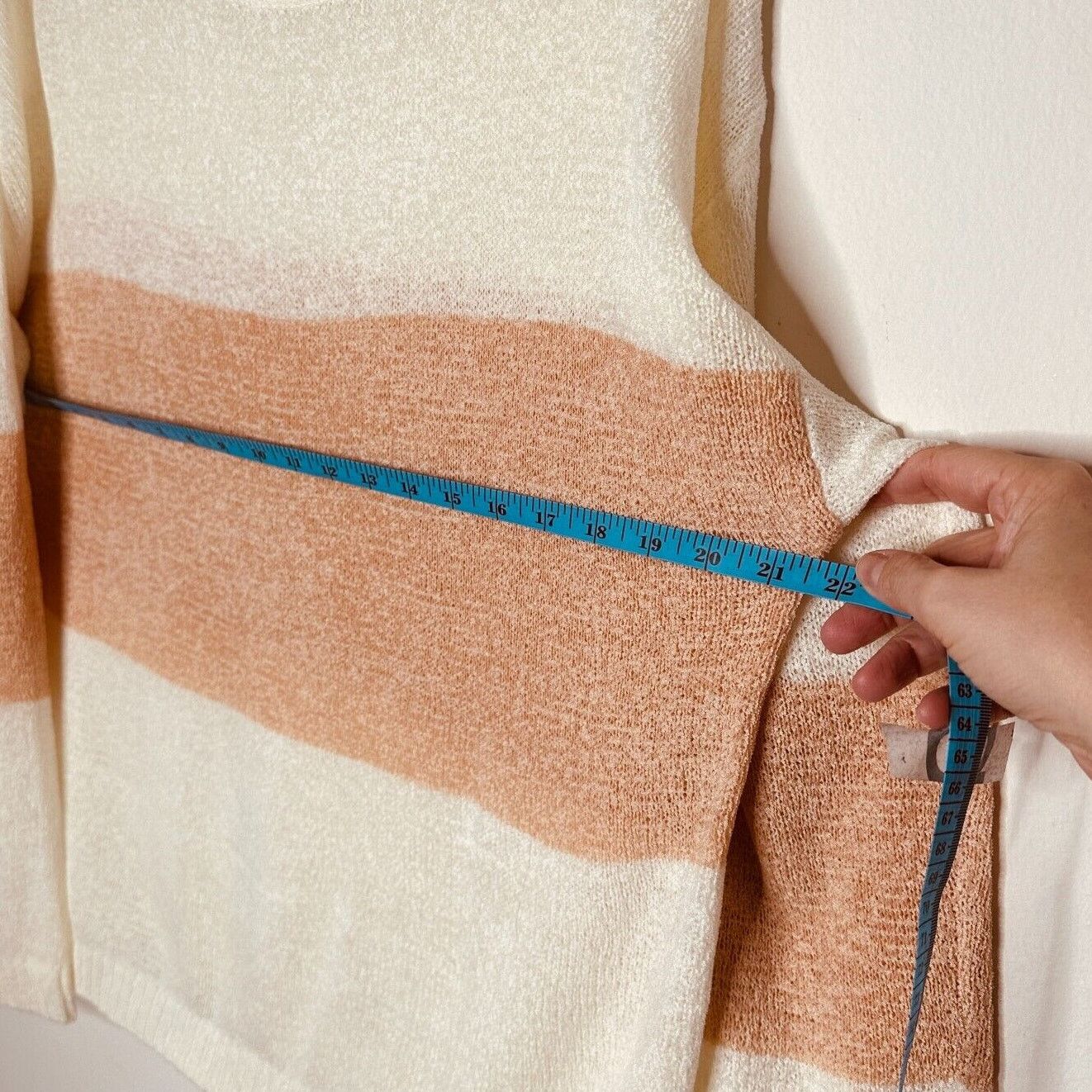 Other Newbury Kustom Peach & Cream Color Block Round Neck Sweater Size M / US 6-8 / IT 42-44 - 8 Thumbnail