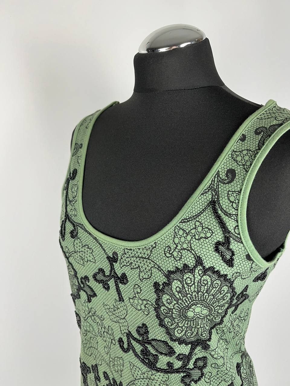 Shanghai Tang Shanghai Tang Green Floral Print Tank Top Size L Size L / US 10 / IT 46 - 4 Thumbnail