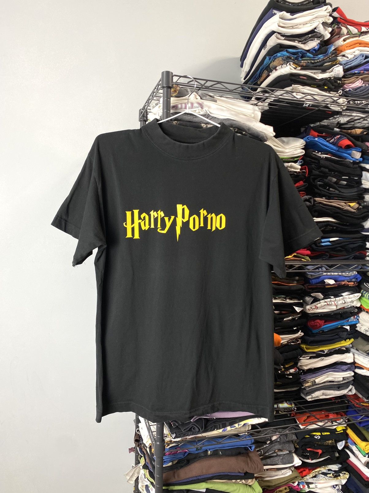 Vintage Rare! Vintage 1990’s Harry Potter Porno Movie T Shirt Size US S / EU 44-46 / 1 - 1 Thumbnail