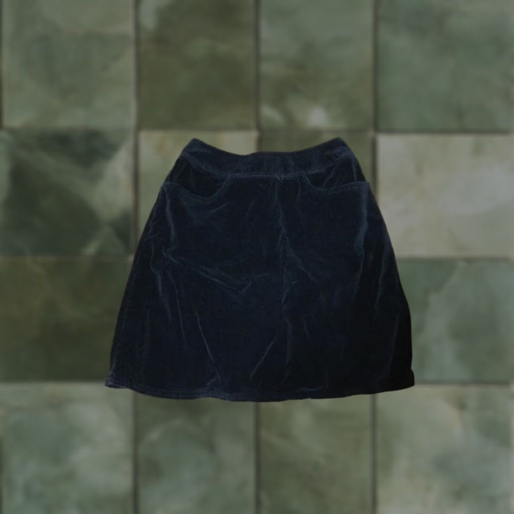 American Eagle Outfitters American Eagle Outfitters Vintage Mini Skirt Black Size 0 Size 25" / US 0 / IT 36 - 1 Thumbnail