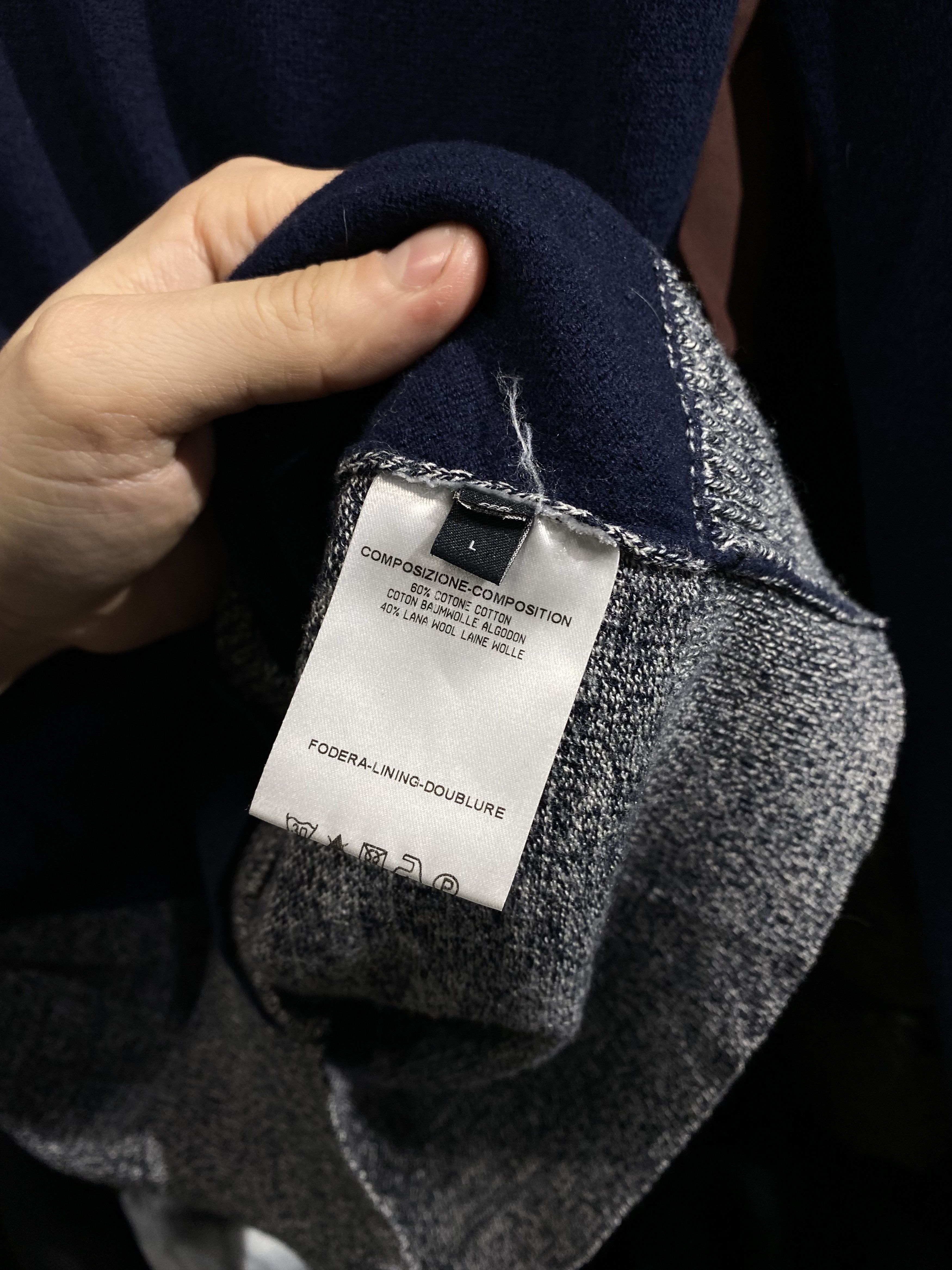 Alexander McQueen Vintage Alexander Mcqueen wool V sweater ss12 size L Size US L / EU 52-54 / 3 - 8 Thumbnail