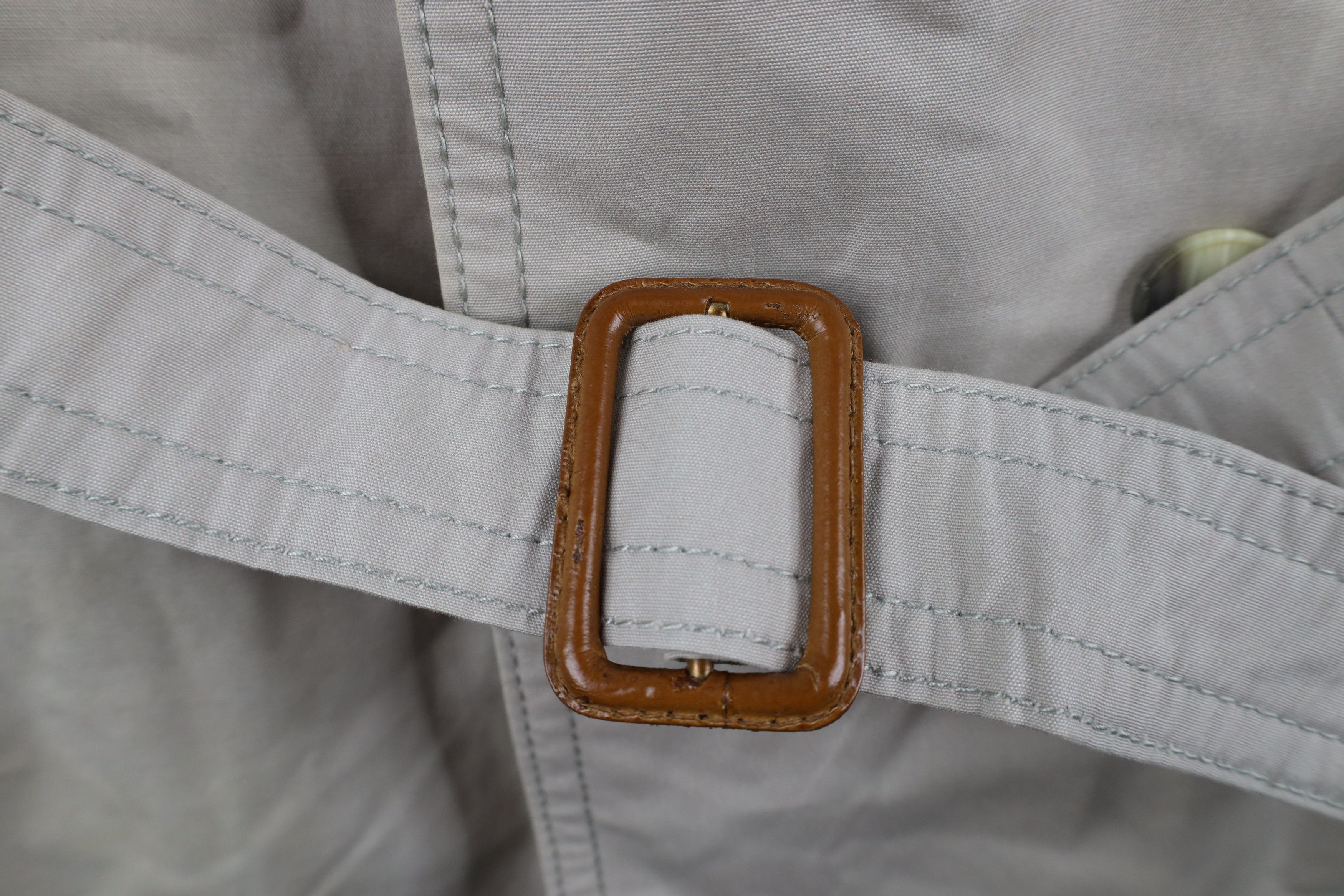 Vintage Vintage 70s Streetwear Lined Heavy Belted Trench Coat Beige Size US XXL / EU 58 / 5 - 5 Thumbnail