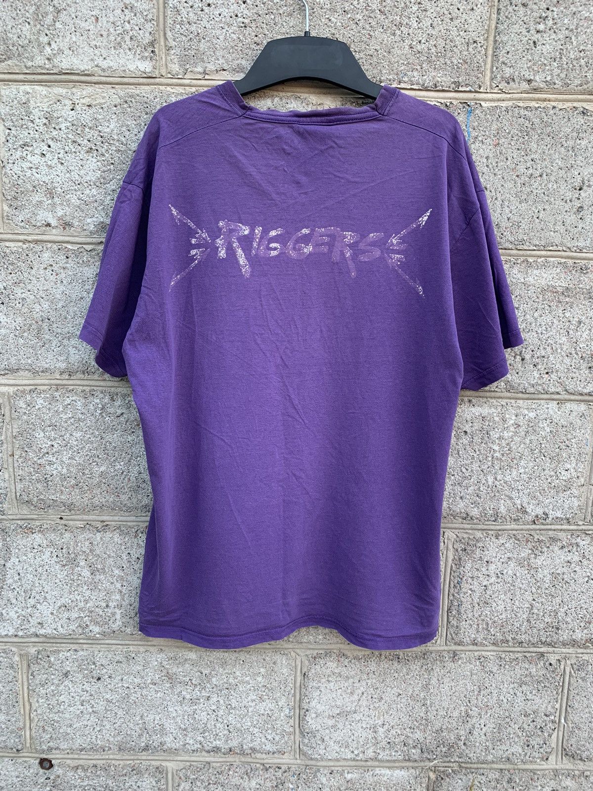 Band Tees × Metallica × Vintage VINTAGE Metallica Broken Beaten & Scarred Locally Shirt Size US XL / EU 56 / 4 - 4 Thumbnail