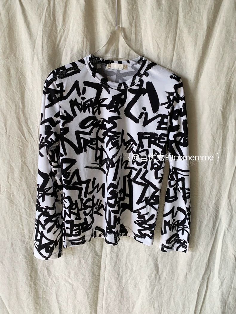 Comme des Garcons Comme Des Garcons Graffiti Text Black and White Round Neck Size S / US 4 / IT 40 - 2 Thumbnail