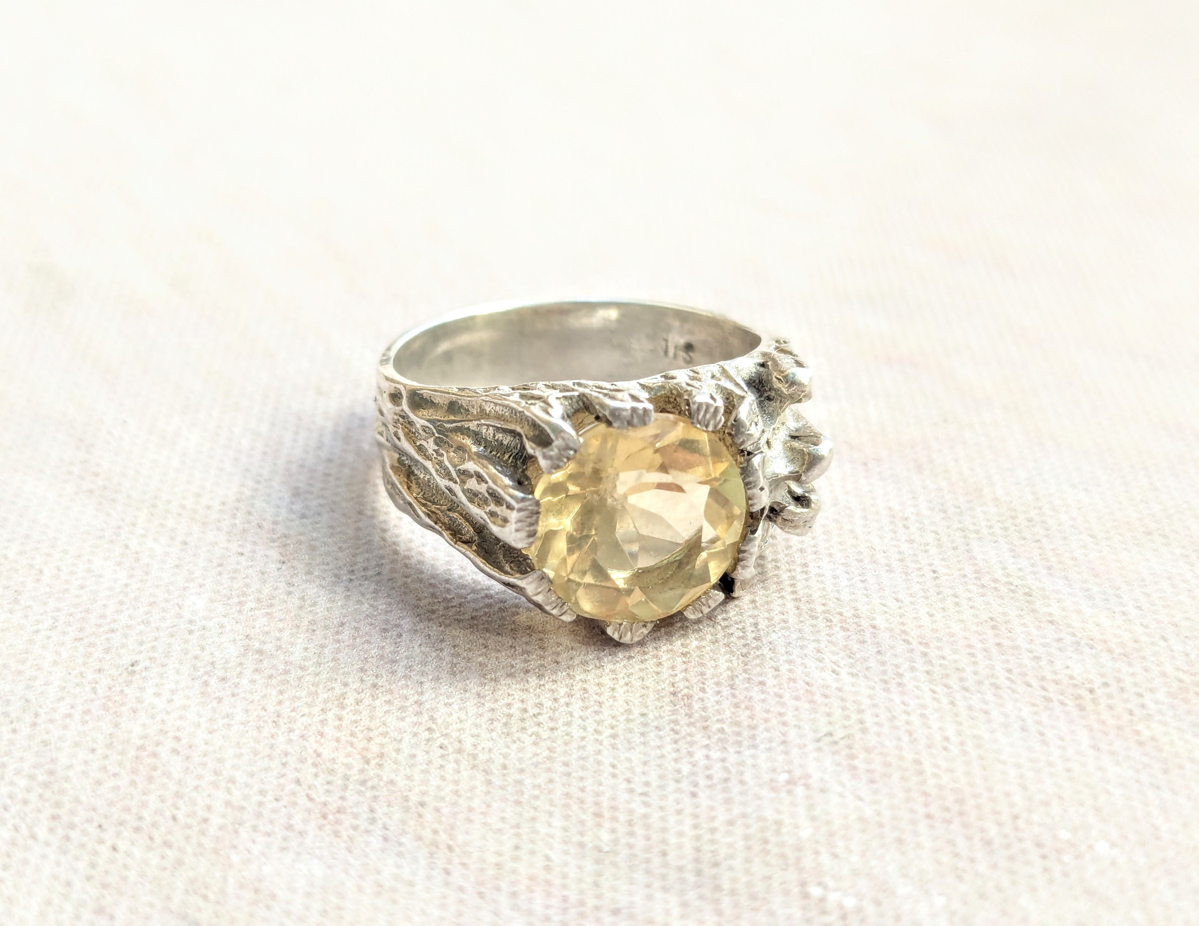 Sterling Silver × Vintage Vintage Sterling Silver Ring Yellow Citrine 7 Brutalist Size ONE SIZE - 2 Thumbnail