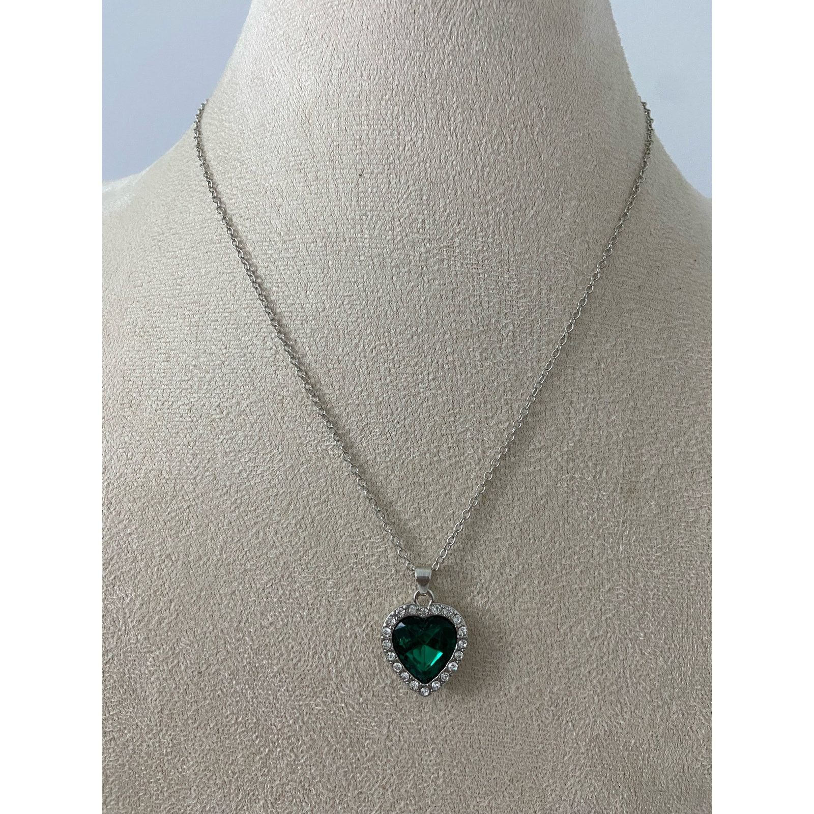 Other green heart necklace Size ONE SIZE - 1 Thumbnail