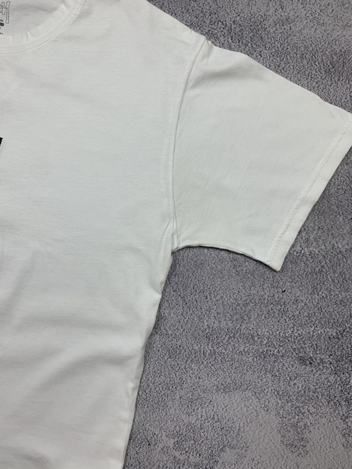 Other Stussy XL White Graphic tshirt Bowling Crown Logo Streetwear Size US XL / EU 56 / 4 - 14 Thumbnail