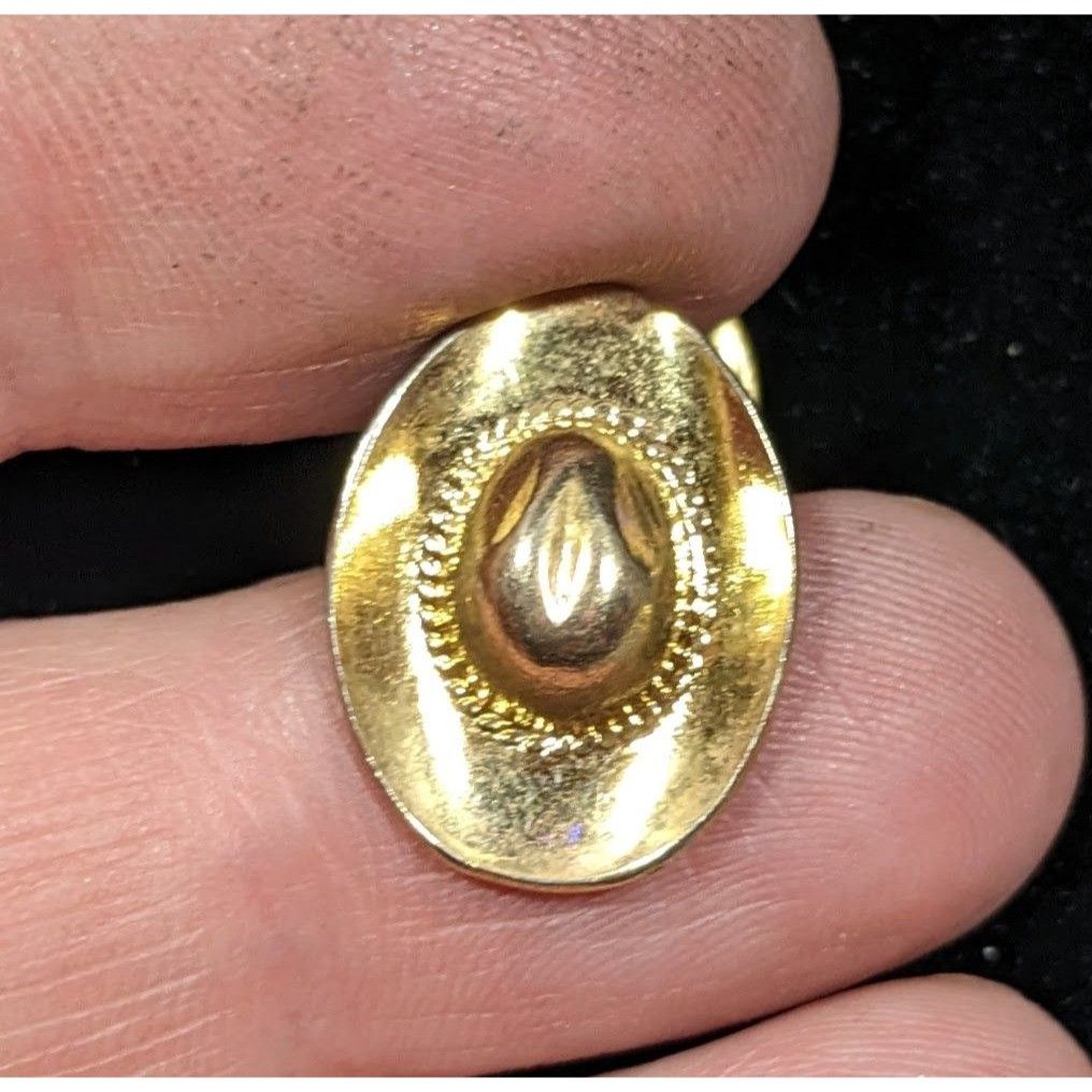 Other Western Cowboy Hat Shaped Gold Tone Lapel Pin Size ONE SIZE - 3 Thumbnail