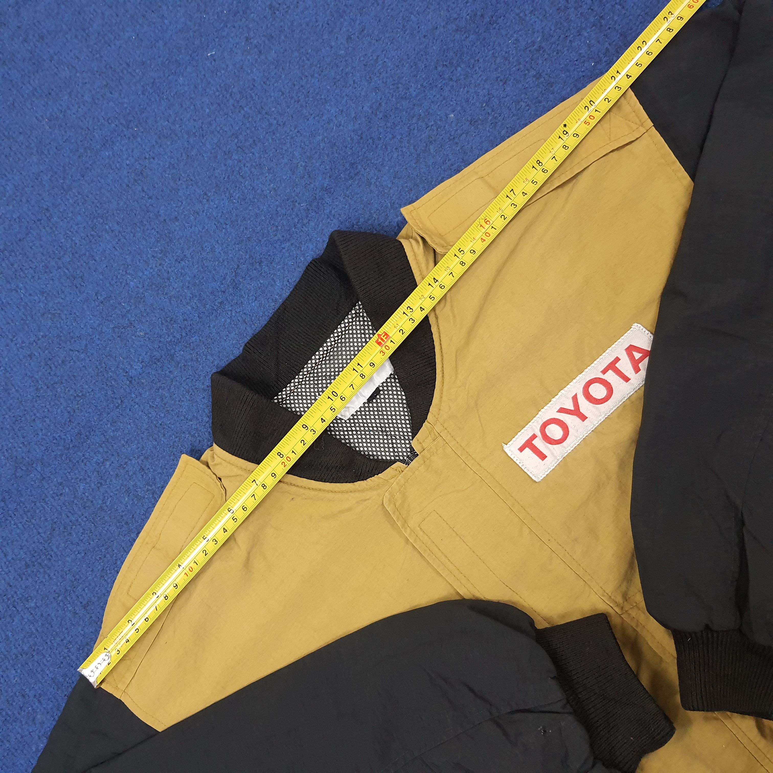 Other Vintage Toyota Japan Motorsports Racing Jacket C241N16 Size US L / EU 52-54 / 3 - 8 Thumbnail
