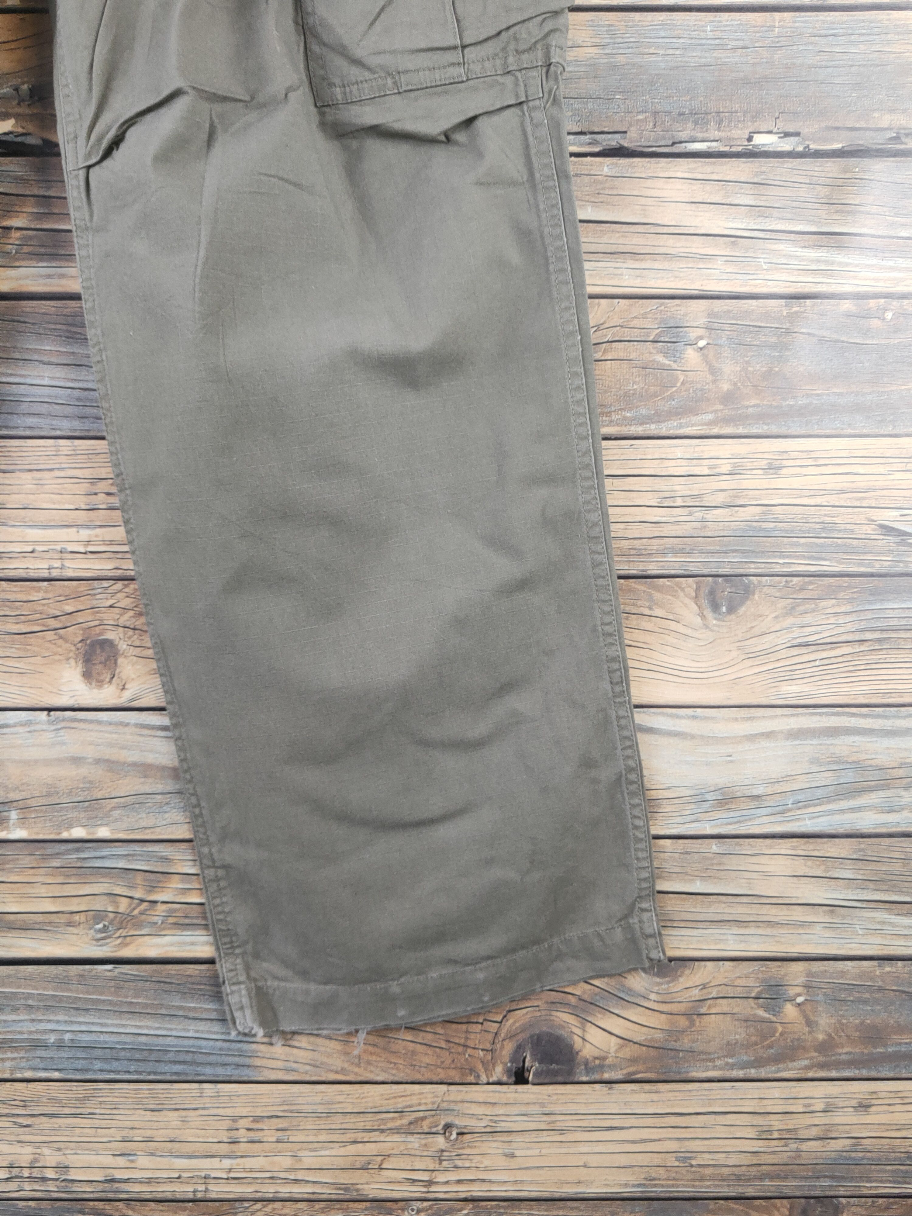 Japanese Brand DL Japanese Brand Army Green Multipocket Cargo Pants #1926 Size US 29 - 6 Thumbnail
