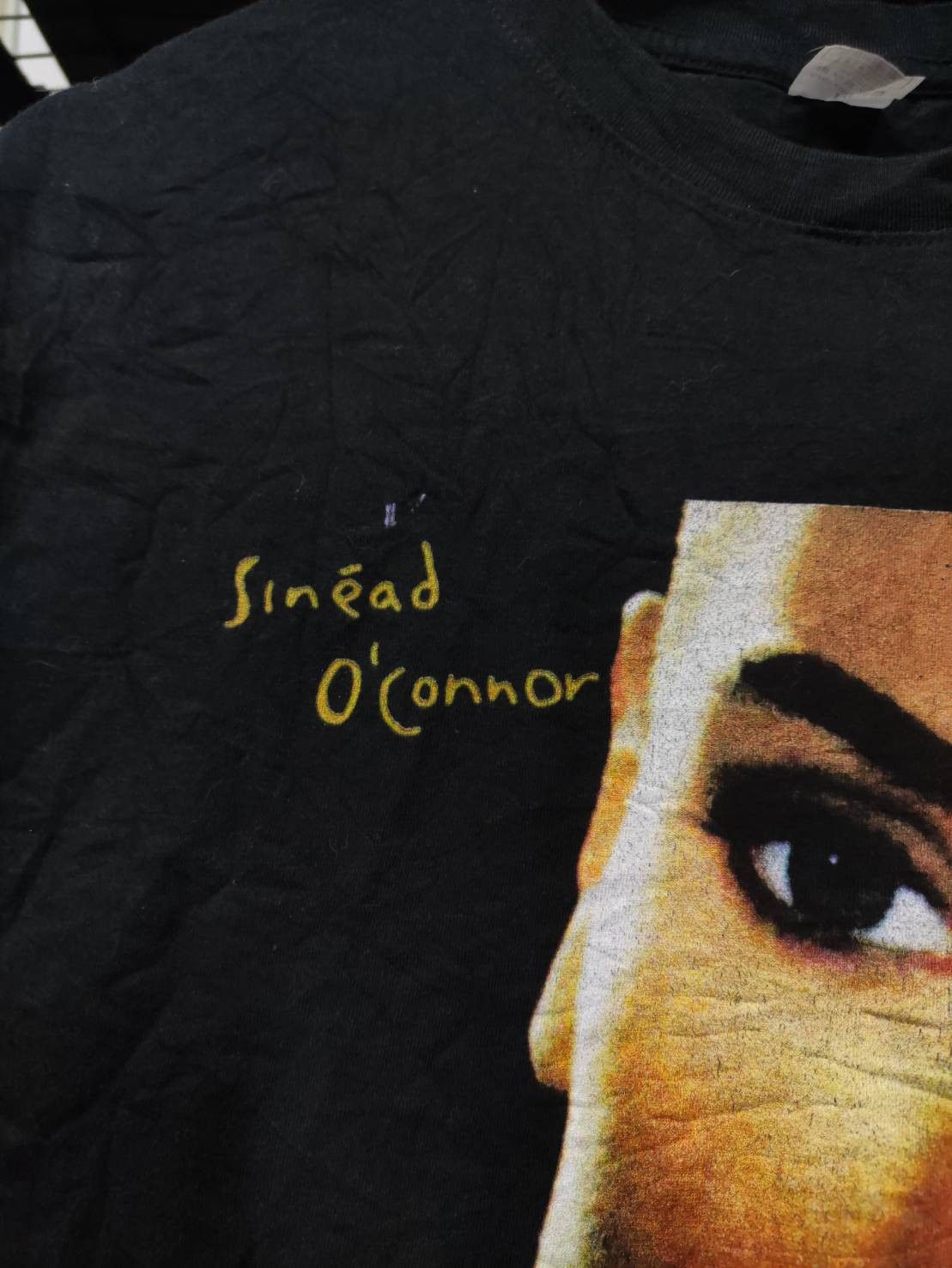 Band Tees Vtg Sinéad O'Connor "I Do Not Want What I Haven't Got" Album Size US M / EU 48-50 / 2 - 3 Thumbnail