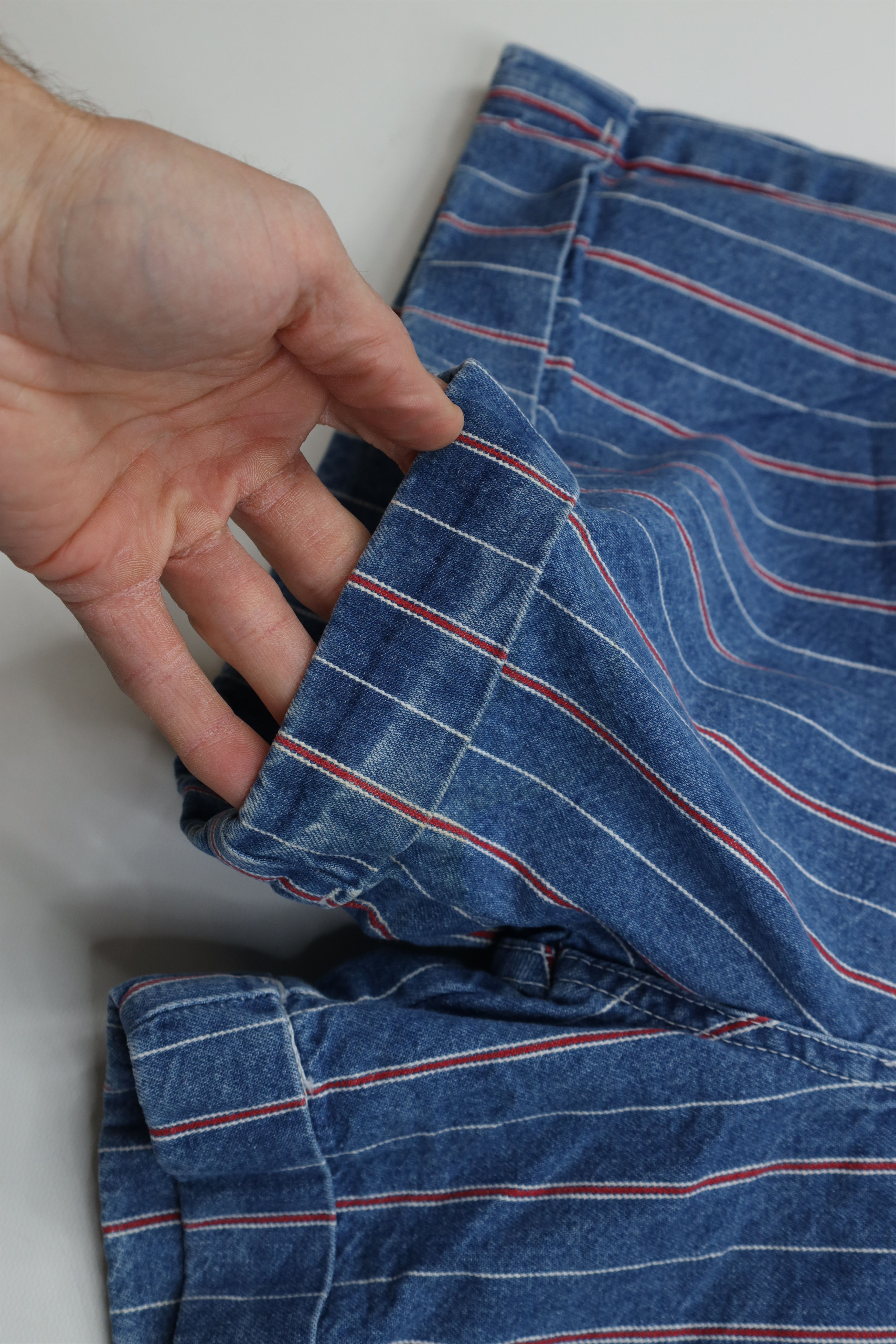 Vintage Vintage 90s Streetwear Cuffed Striped Denim Jean Shorts Size 34" / US 12 / IT 48 - 5 Thumbnail