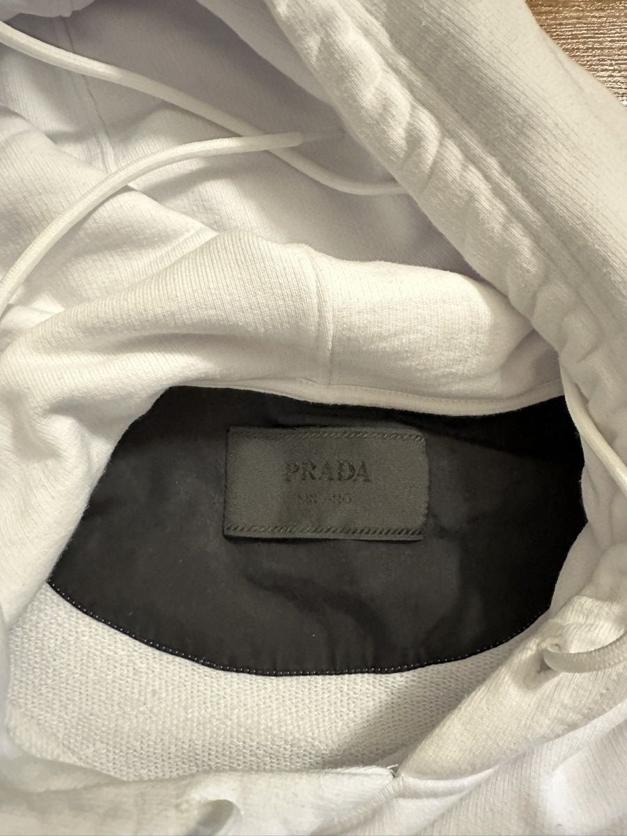 Prada PRADA RAF SIMONS WHITE HOODIE Size US M / EU 48-50 / 2 - 5 Thumbnail