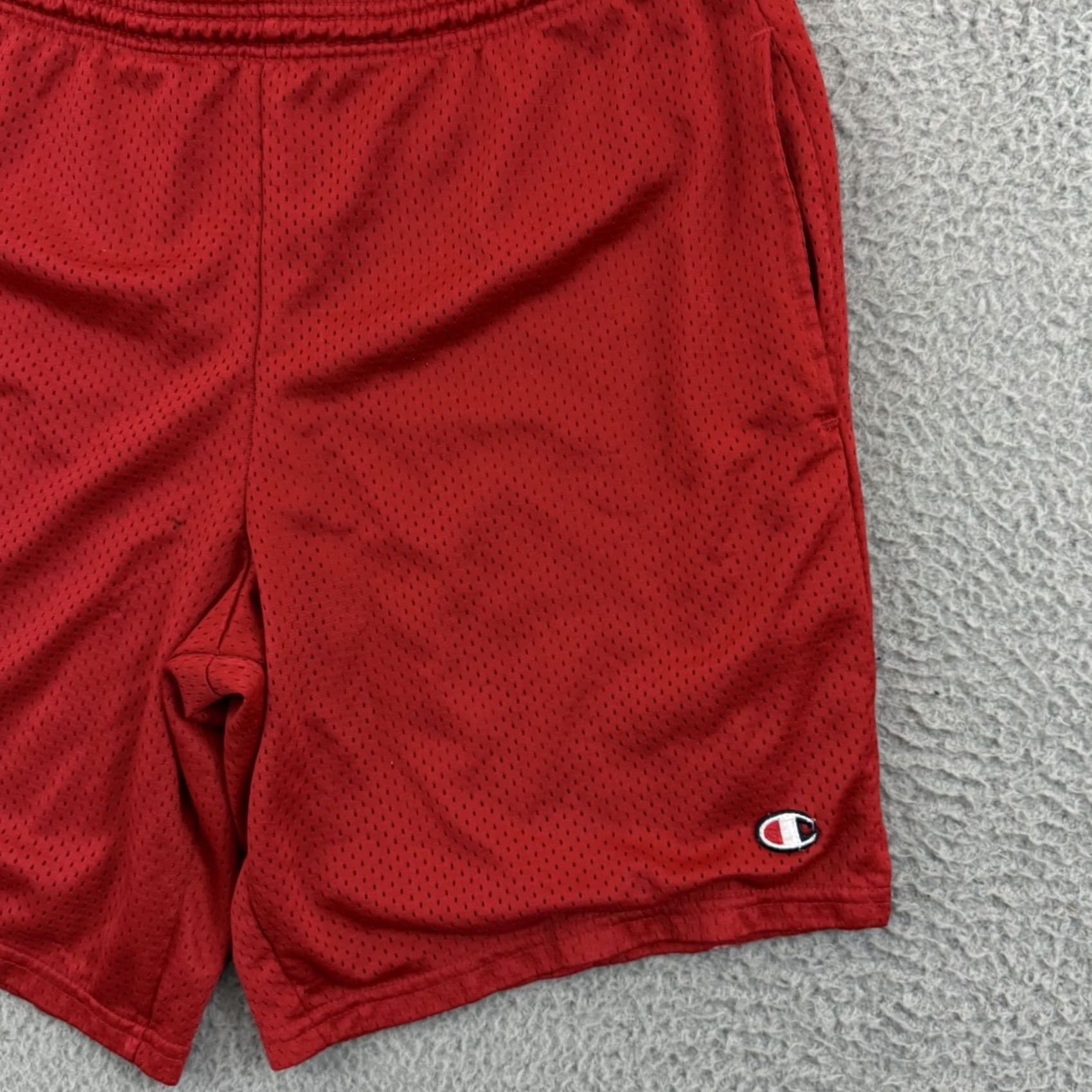 Champion Vintage Champion Shorts Men Large Red 90s Drawstring Sport Stretch Active Gym 8 Size US 33 - 2 Thumbnail