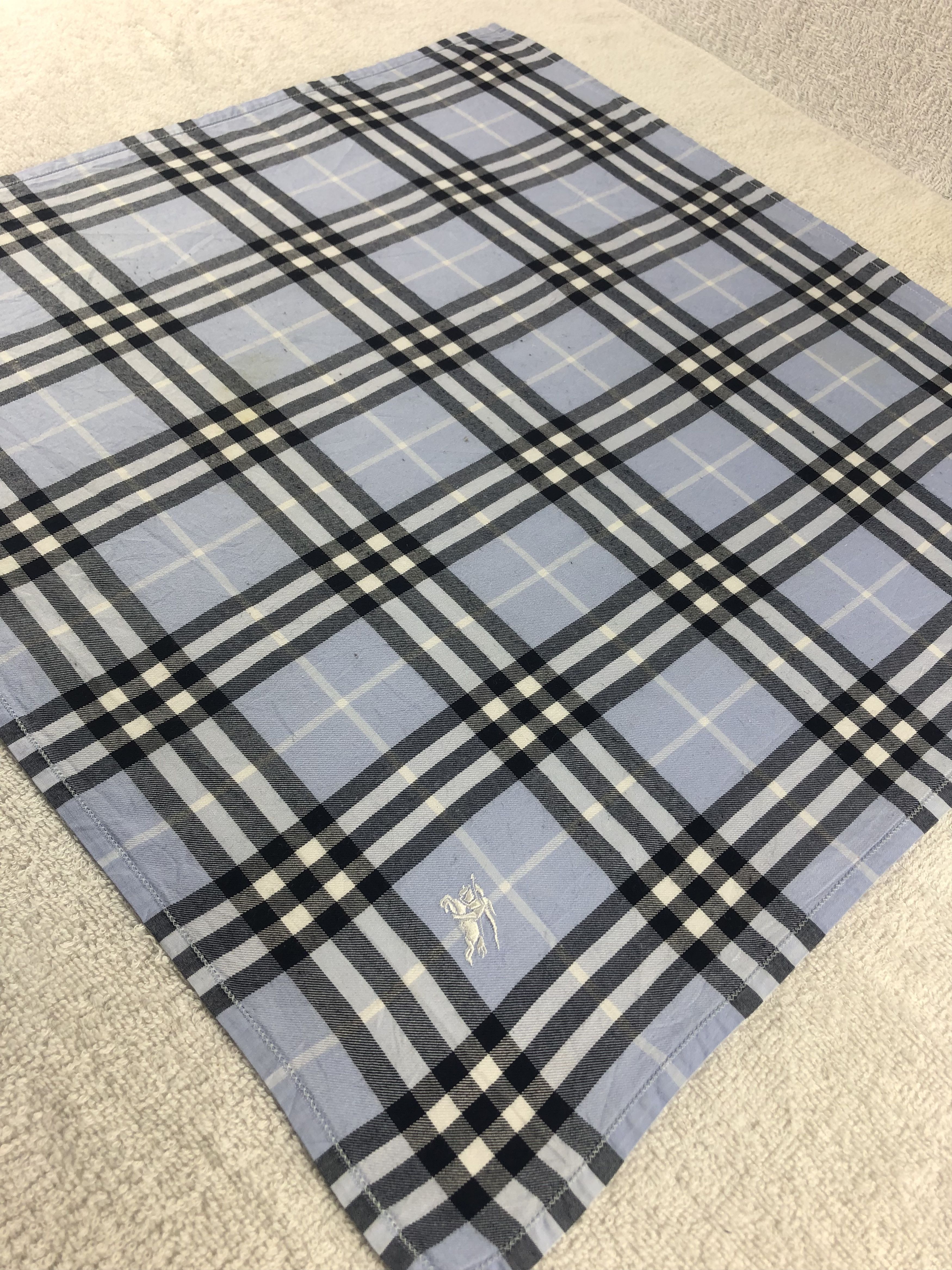 Burberry Burberry Handkerchief / Bandana / Neckerchief Size ONE SIZE - 4 Thumbnail