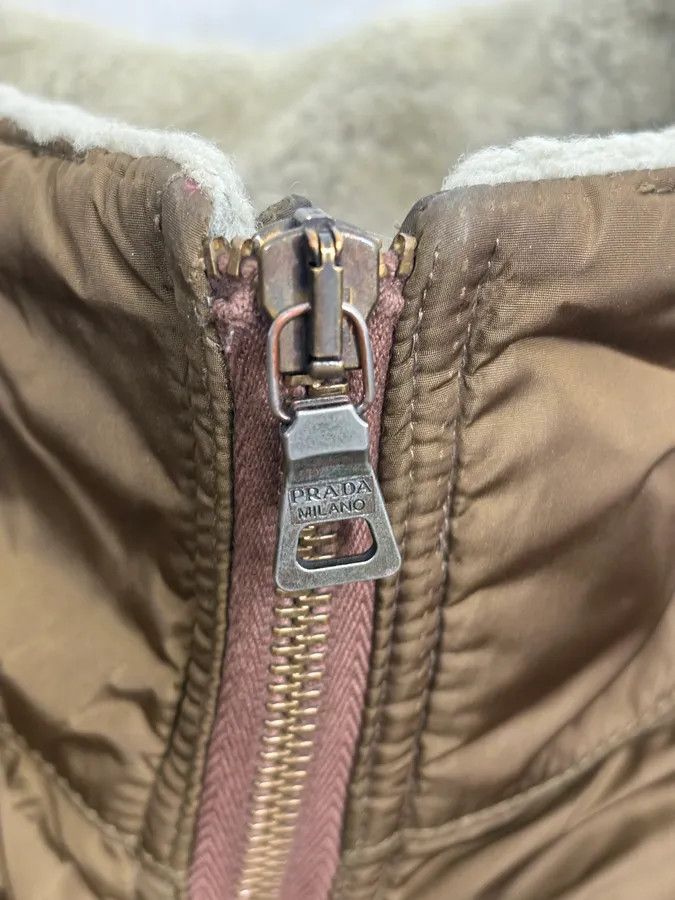 Prada 2000s Prada Khaki Nylon Puffer Bomber Jacket Size US M / EU 48-50 / 2 - 10 Thumbnail