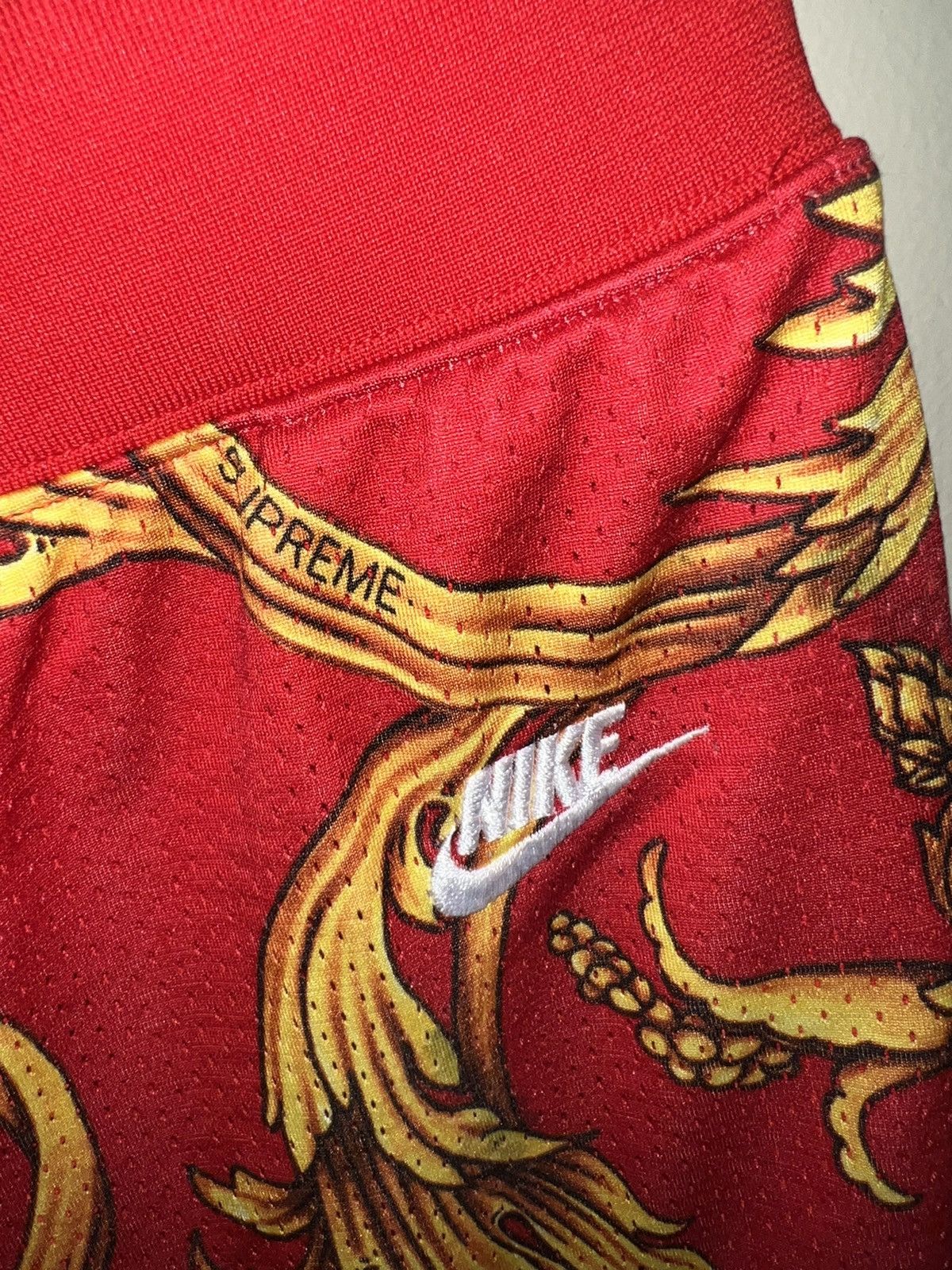 Nike × Supreme Nike foamposite shorts Size US 34 / EU 50 - 4 Thumbnail