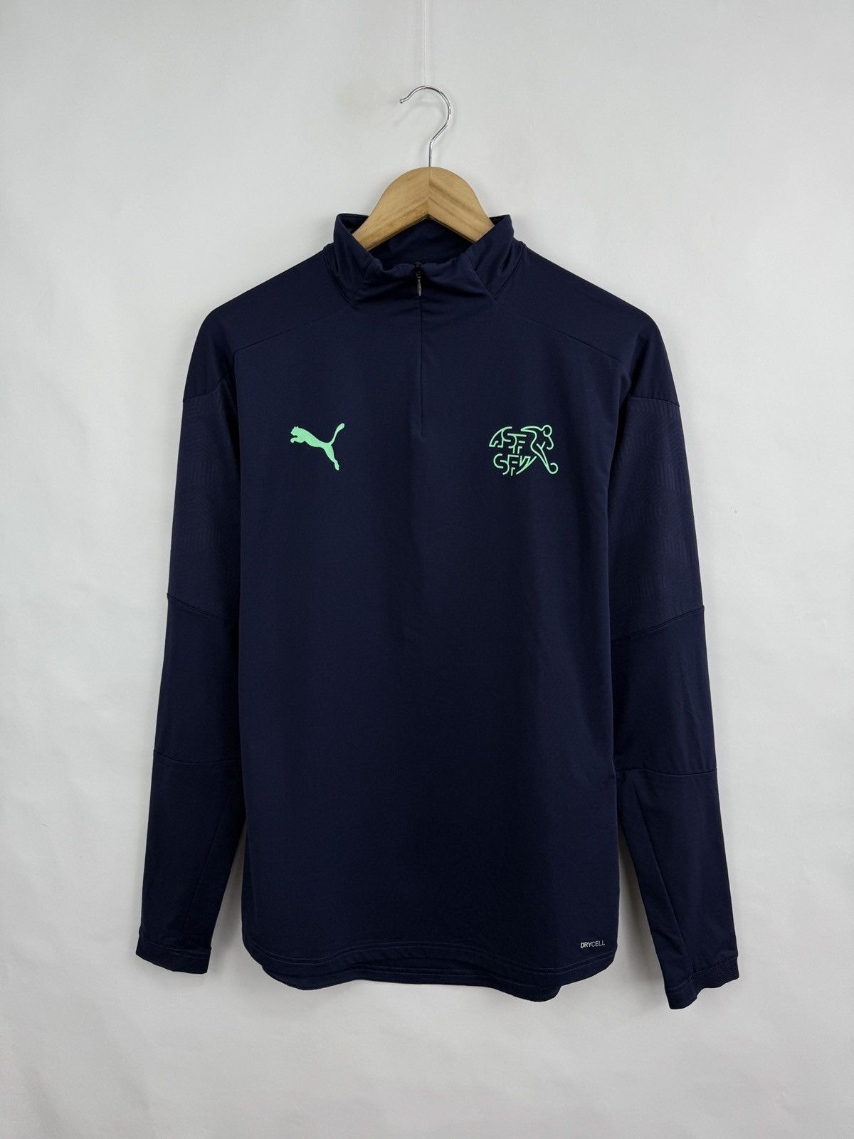 Puma 🇨🇭Y2K Puma Switzerland Suisse Soccer Jersey Long Sleeve Rare Size US M / EU 48-50 / 2 - 6 Thumbnail