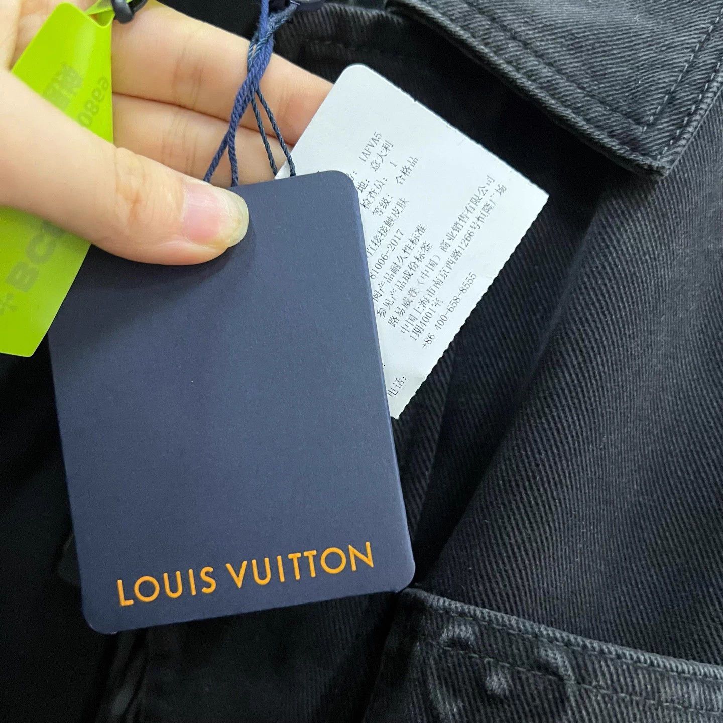 Louis Vuitton Louis Vuitton LV black monogram work jacket Size US M / EU 48-50 / 2 - 4 Thumbnail