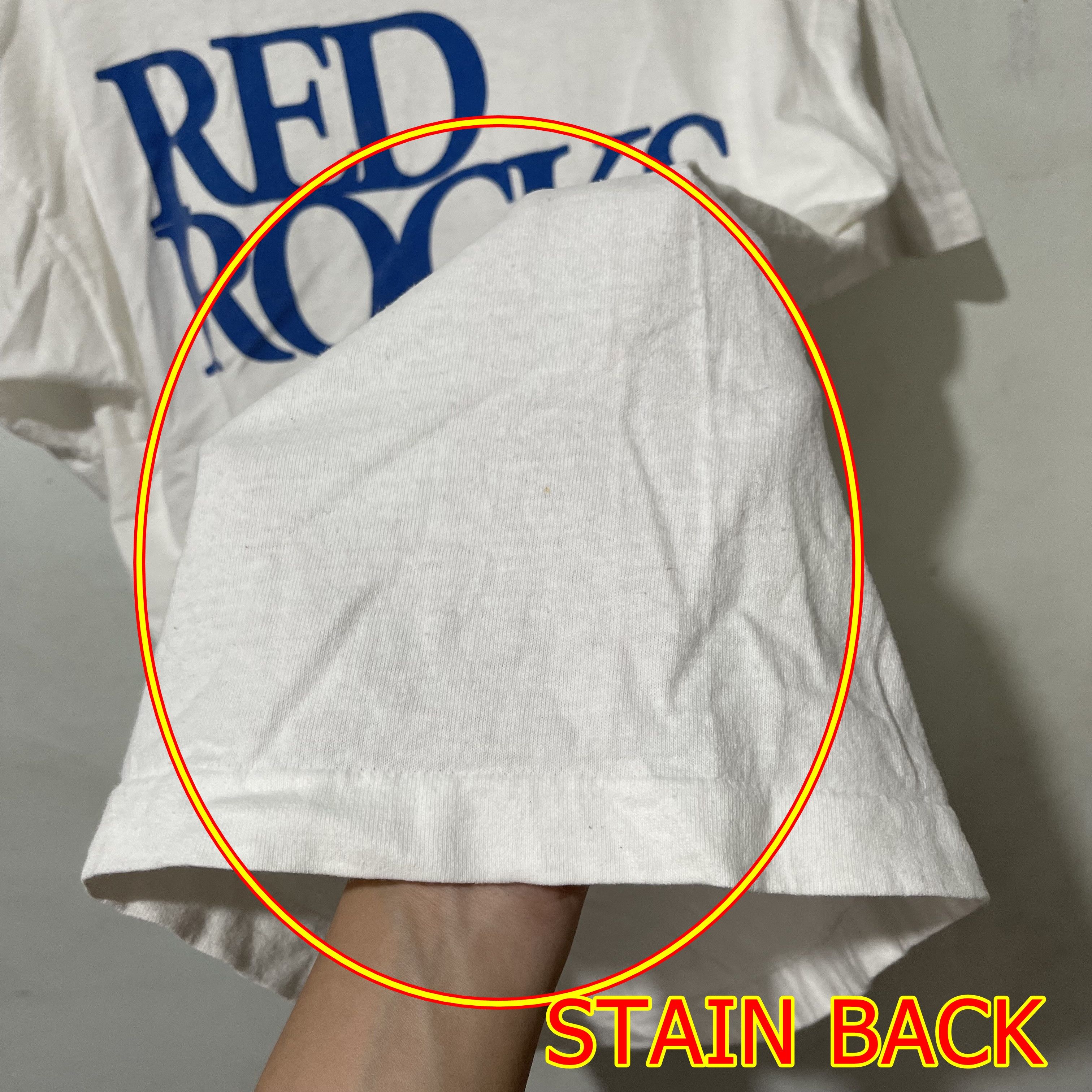 Vintage Vintage 1996 Red Rocks Summers of Stars T-Shirt Size US L / EU 52-54 / 3 - 8 Thumbnail