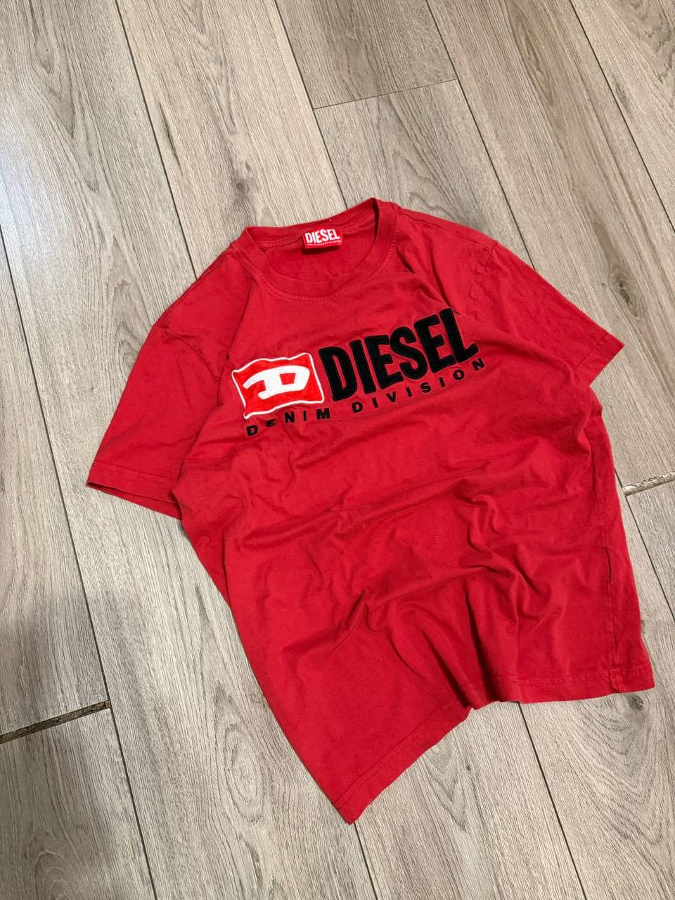 Diesel Diesel T-shirt mens Size M Red Big Logo Size US M / EU 48-50 / 2 - 2 Thumbnail