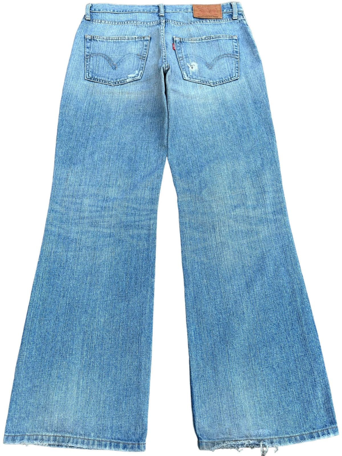 Levi's Vintage Clothing × Vintage Vintage Y2K Levi’s Grunge Blue Washed Distressed Baggy Jeans Size US 35 - 2 Thumbnail