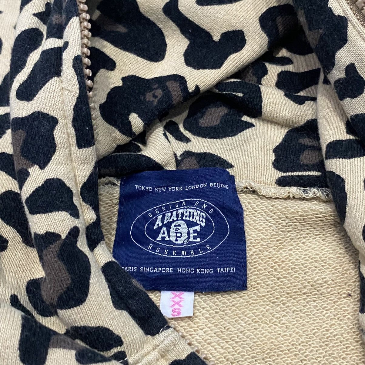 Bape Bape Leopard Camo Hoodie Ladies Fullzip Size XXS / US 00 / IT 34 - 2 Thumbnail