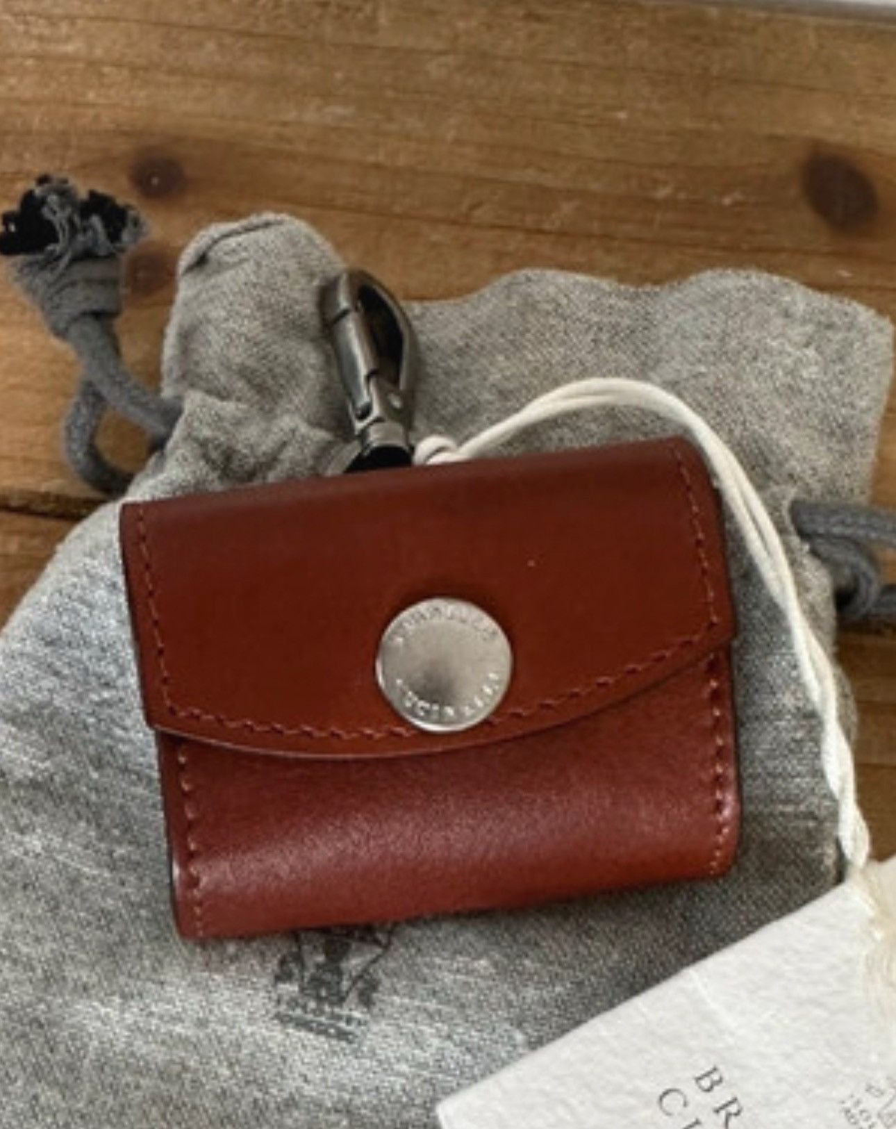 Brunello Cucinelli AirPods leather case Brunello Cucinelli Size ONE SIZE - 5 Thumbnail