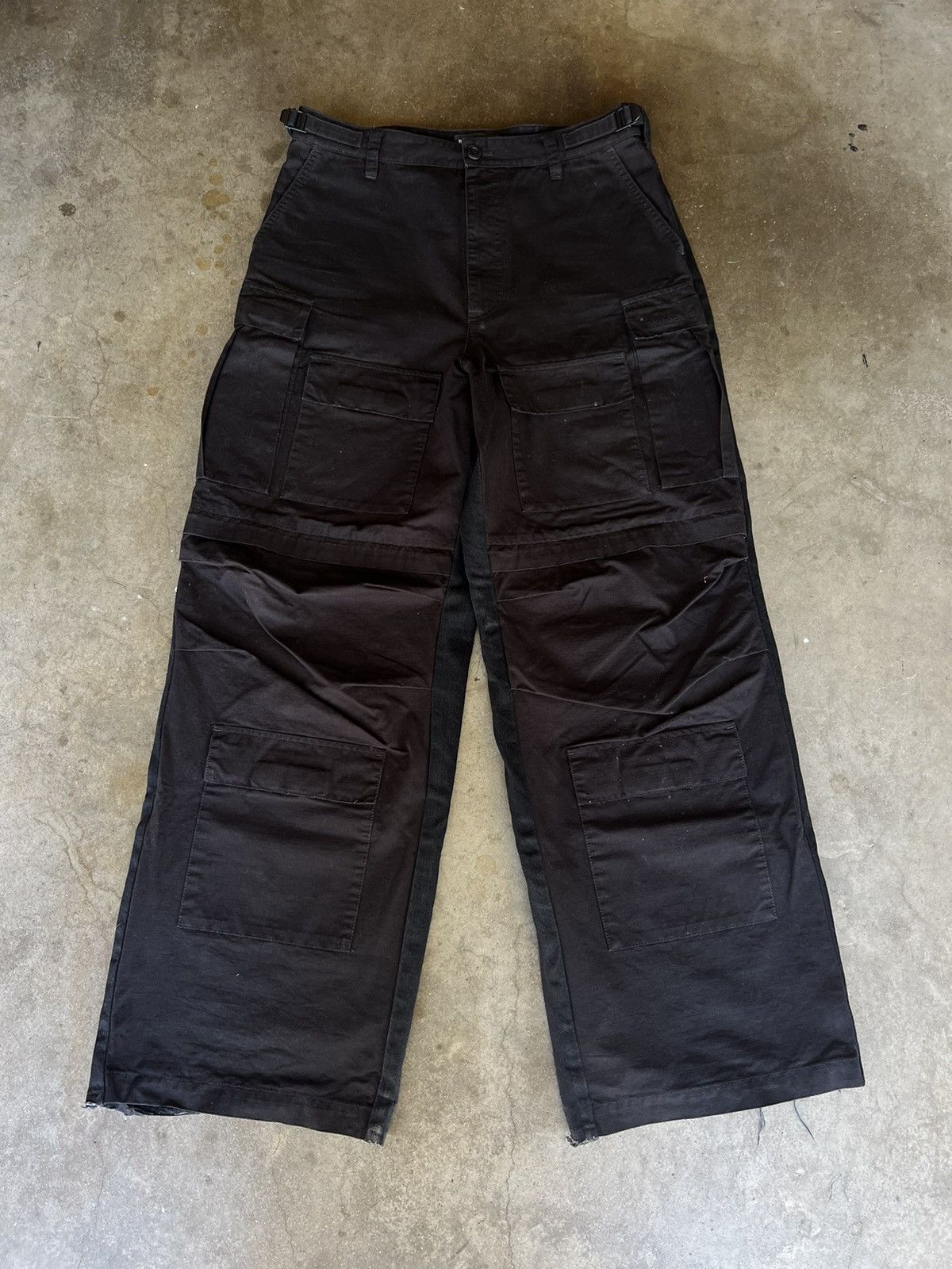 image of Ss22 Balenciaga Hybrid Pants Black, Men's (Size 34)