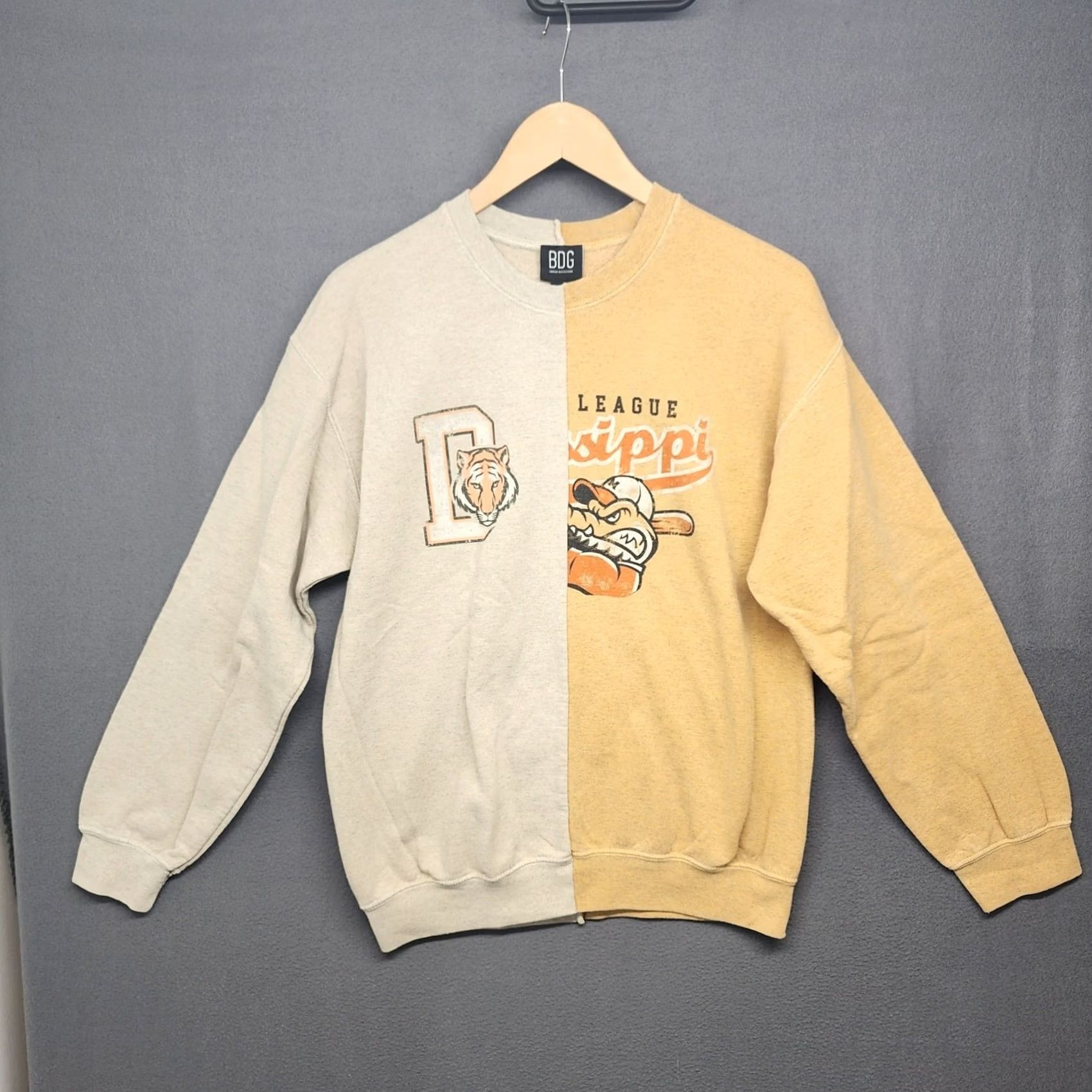 Bdg BDG Urban Outfitters Duo Crewneck League Sweatshirt Small Spliced Alligators Womens Pullover Crew Neck Long Sleeve Yellow - Size S / US 4 / IT 40 - 2 Thumbnail