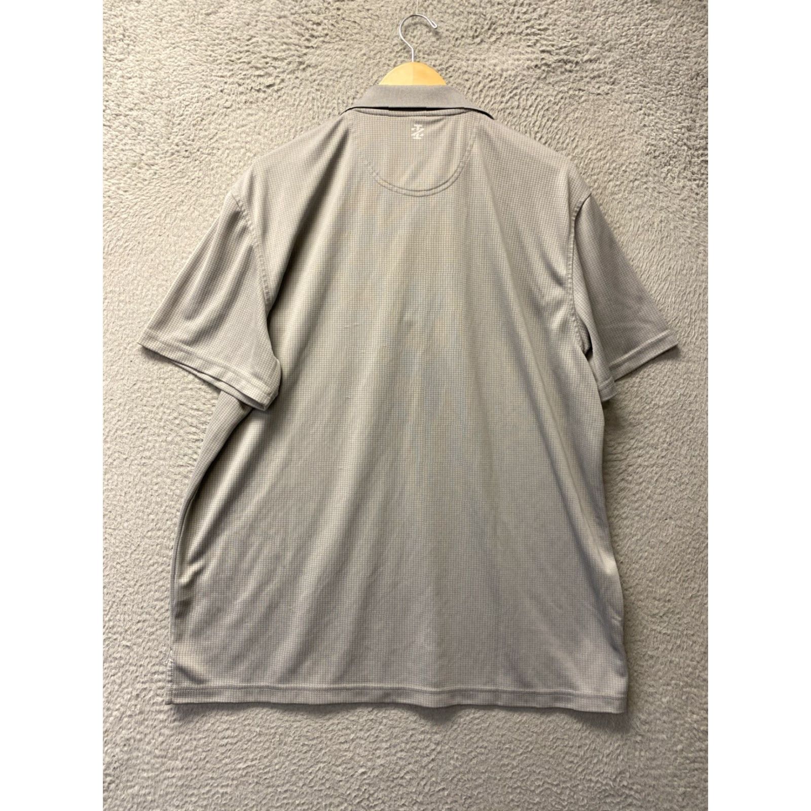 Izod IZOD Golf Mens XL Stretch Short Sleeve Polo Shirt GRAY 141-21 Size US XL / EU 56 / 4 - 7 Thumbnail