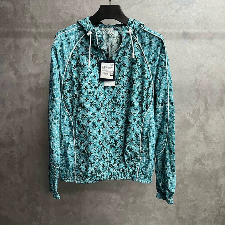 Louis Vuitton Louis Vuitton Blue Logo Full Print Hooded Long Sleeve Jack Size US L / EU 52-54 / 3 - 1 Thumbnail